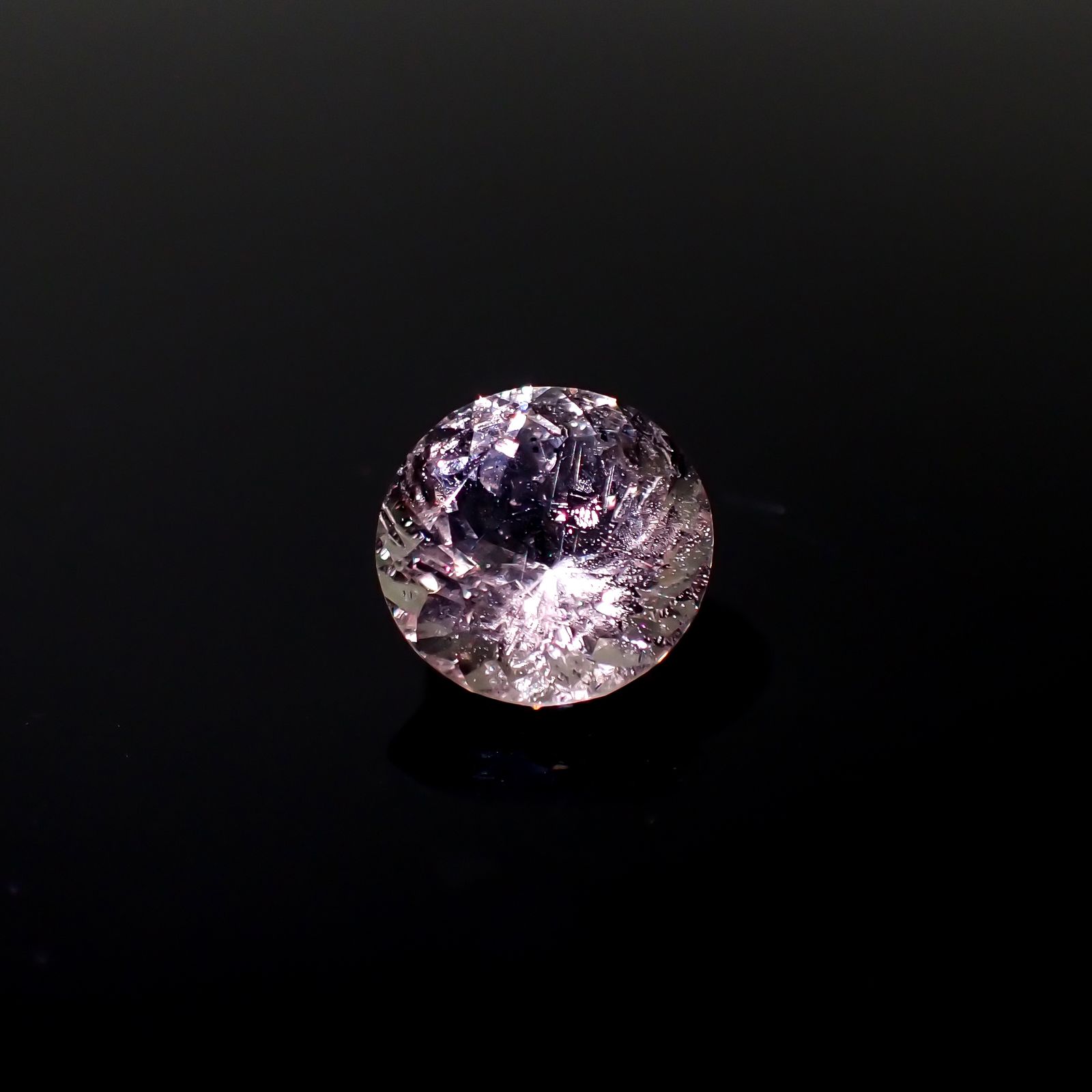 ティンカーベルクォーツ ブラジル産 2.68ct [230923479]9.4x9.4mm前後