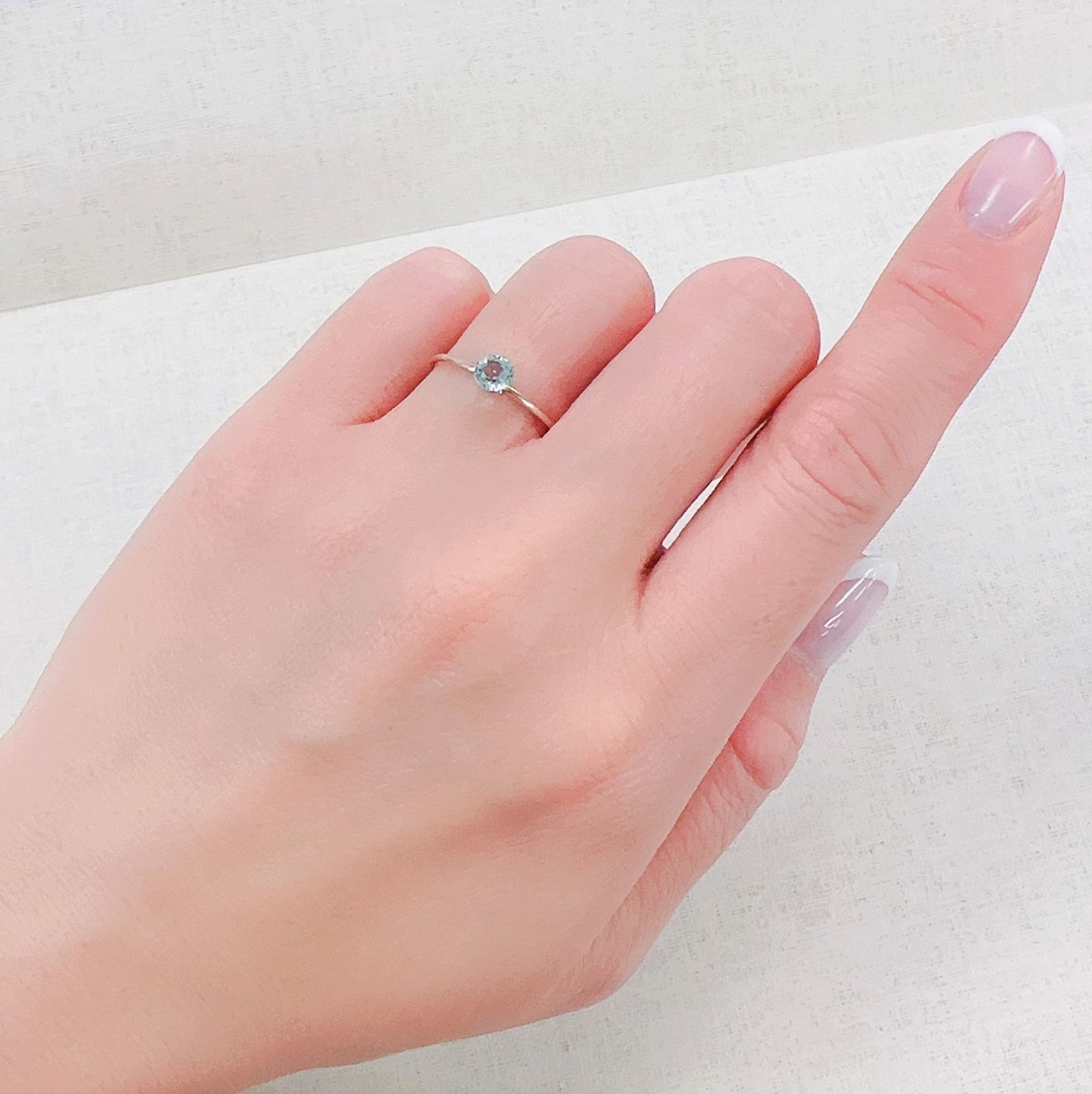 パステルカラーエメラルド コロンビア産 0.35ct[230421727]4.4x4.4mm前後