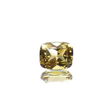 マリガーネット(宝石名グロッシュラー アンドラダイト・ガーネット)マリ共和国産 0.61ct 識別済[231124334]5.4x4.3mm前後