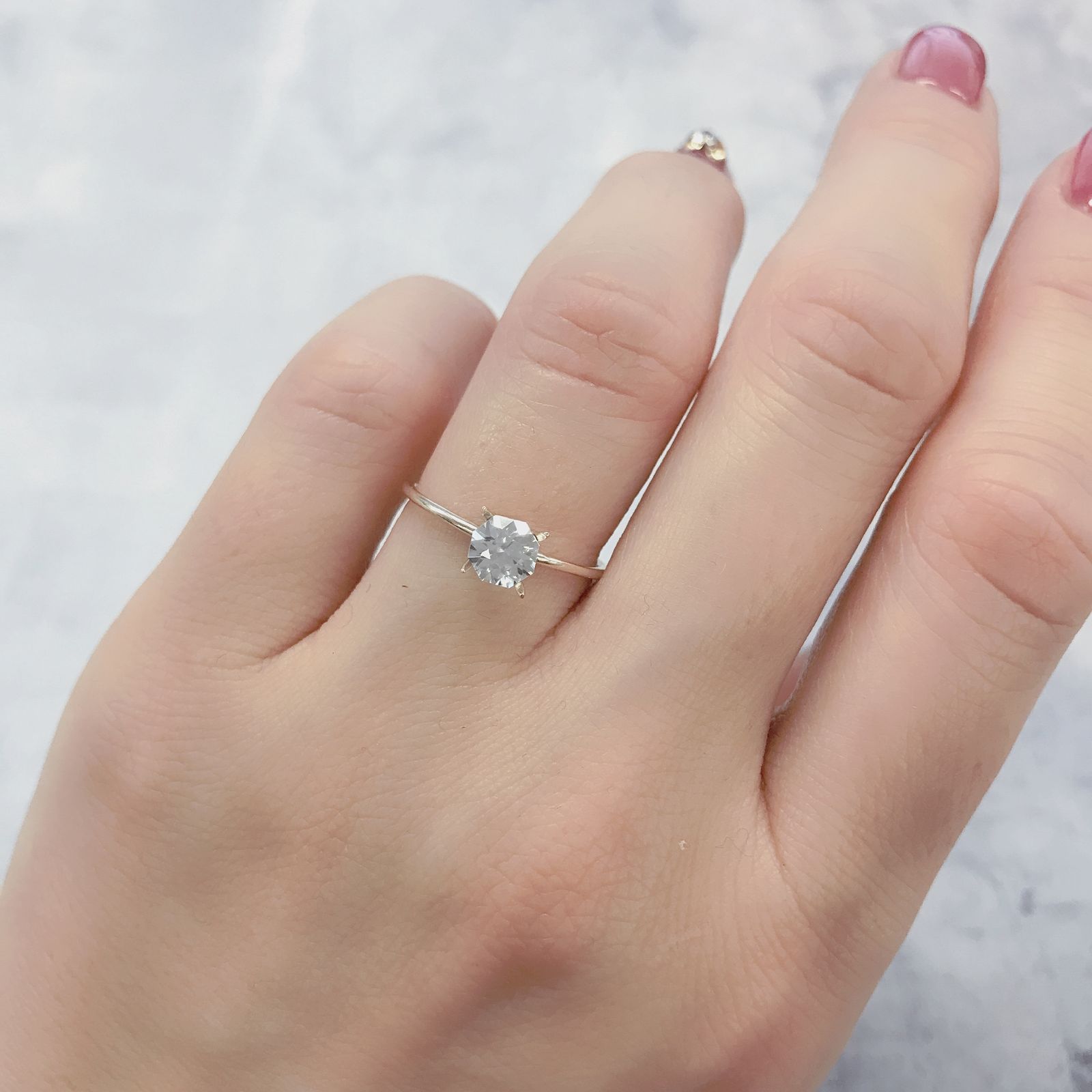 ◇オクタゴンカット◇カラーレスジルコン(宝石名ホワイト・ジルコン)スリランカ/カンボジア産 0.84ct 識別済[220114285]5x4.9mm前後
