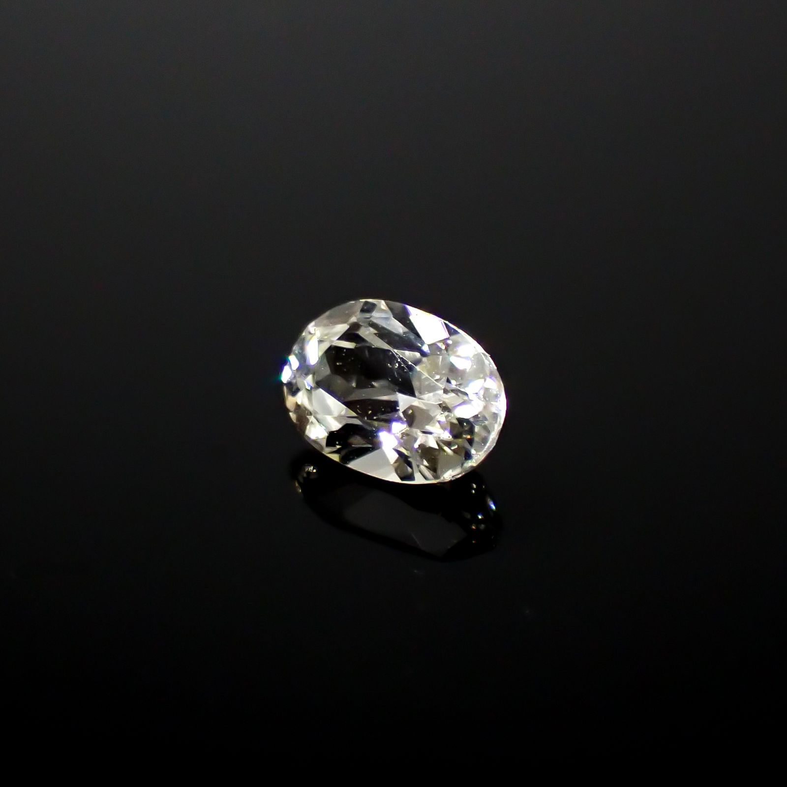 リューコガーネット ビルマ産 0.47ct[240728477]5.4x3.7mm前後