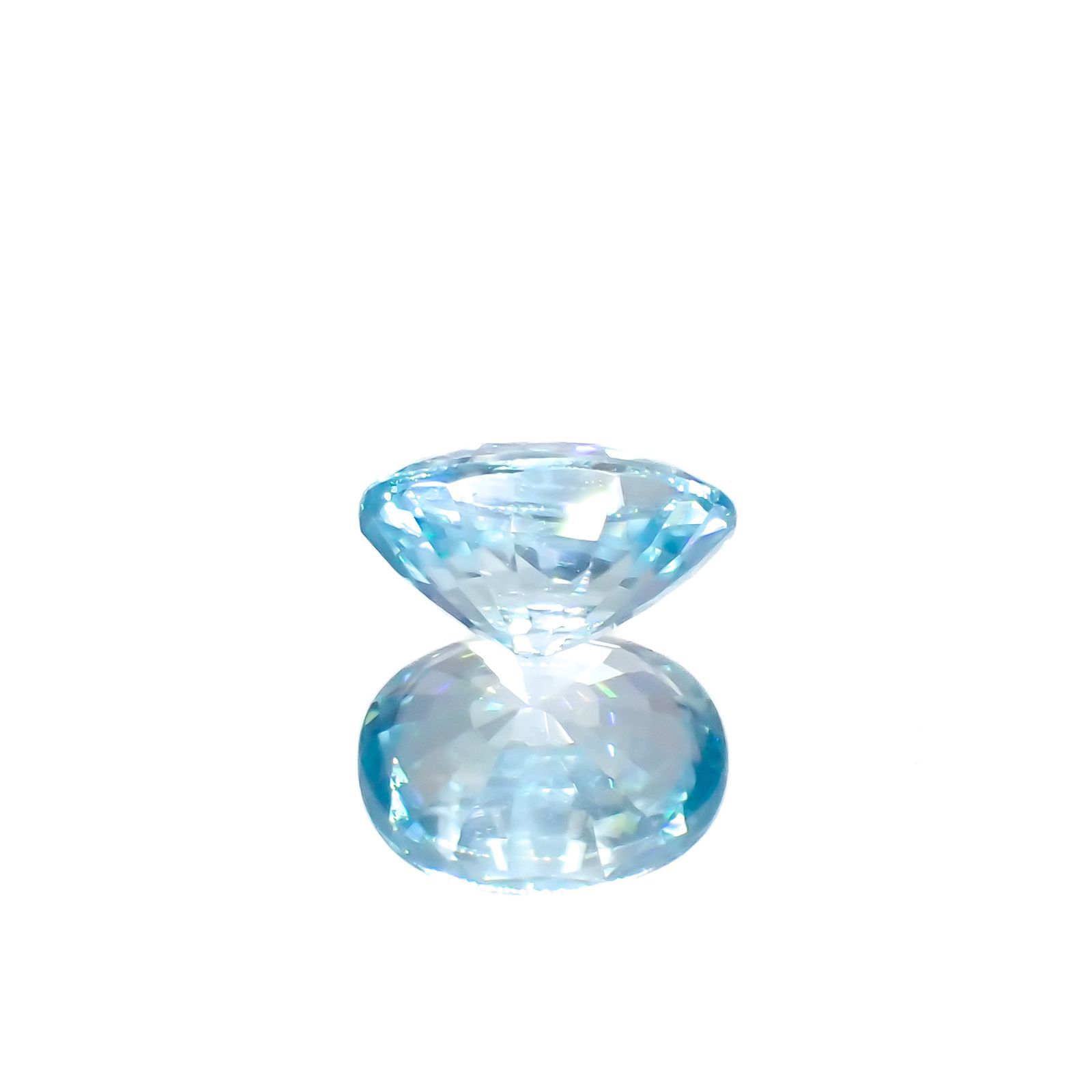 バイカラーブルージルコン カンボジア産 2.11ct[230320982]8x6mm前後