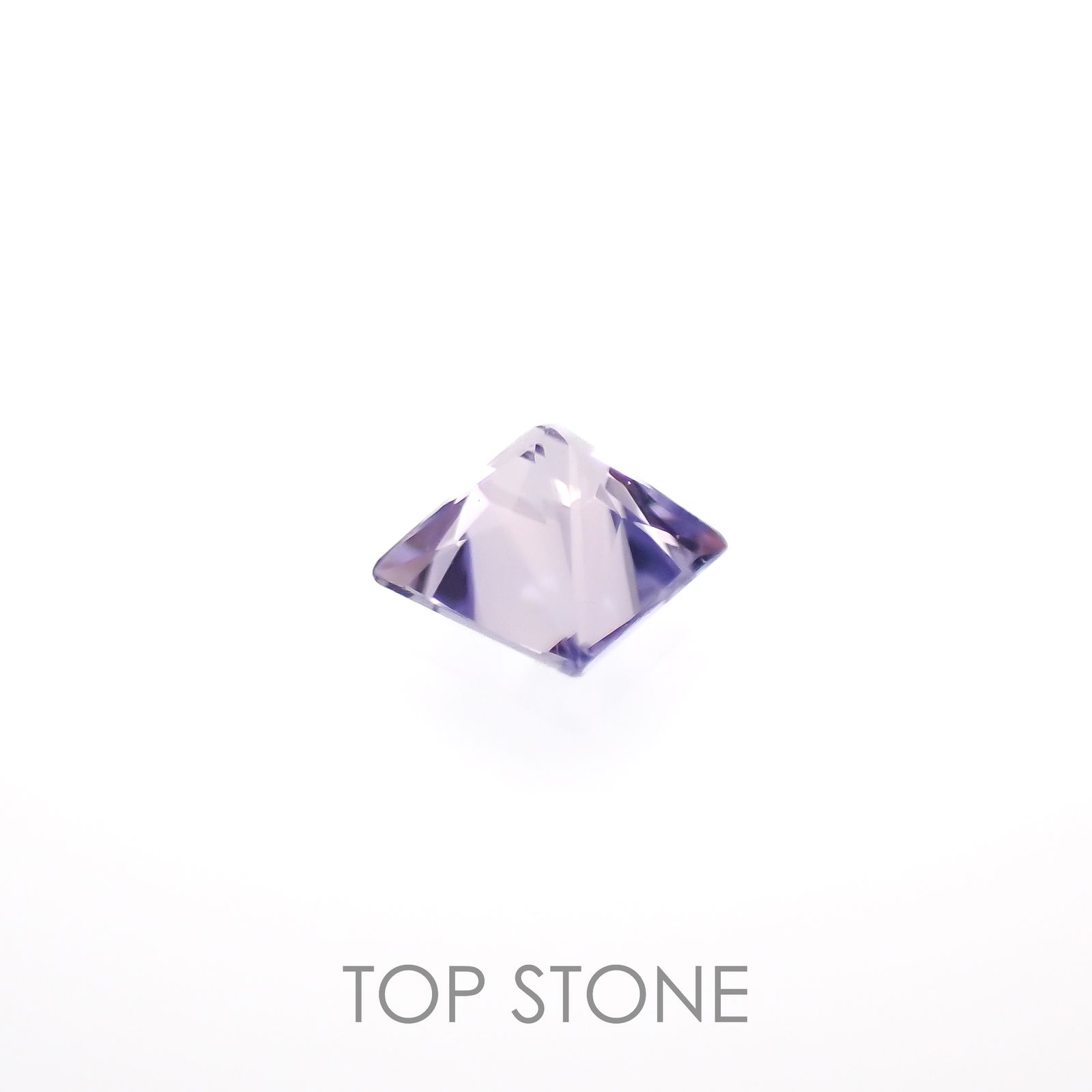 ◇プリンセスカット◇アイスラベンダーサファイア(宝石名サファイア)東アフリカ産 0.14ct 識別済[230120238]2.7x2.7mm前後