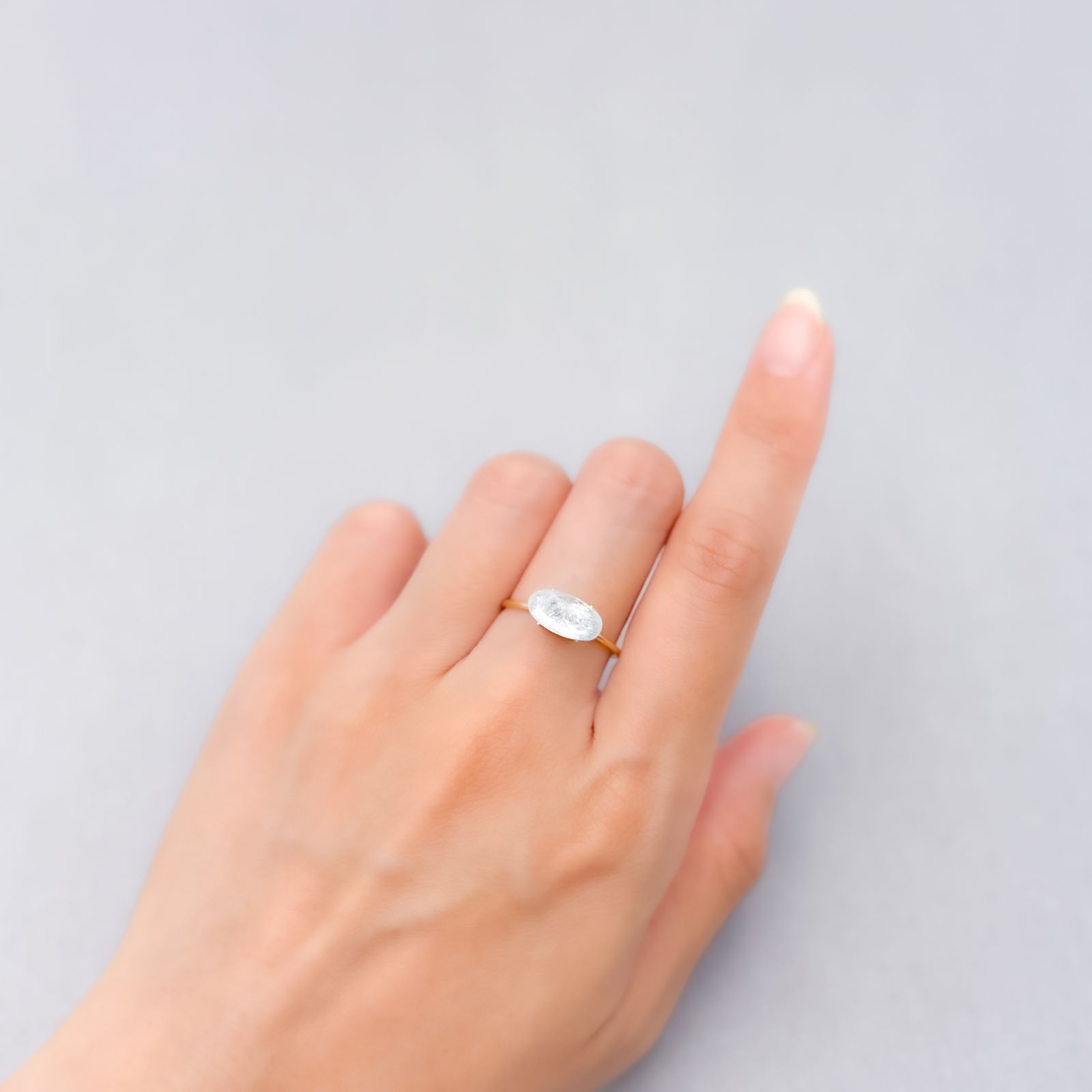 イリデッセンスアクアマリン ブラジル産 1.98ct [250730713]11.2x5.8mm前後