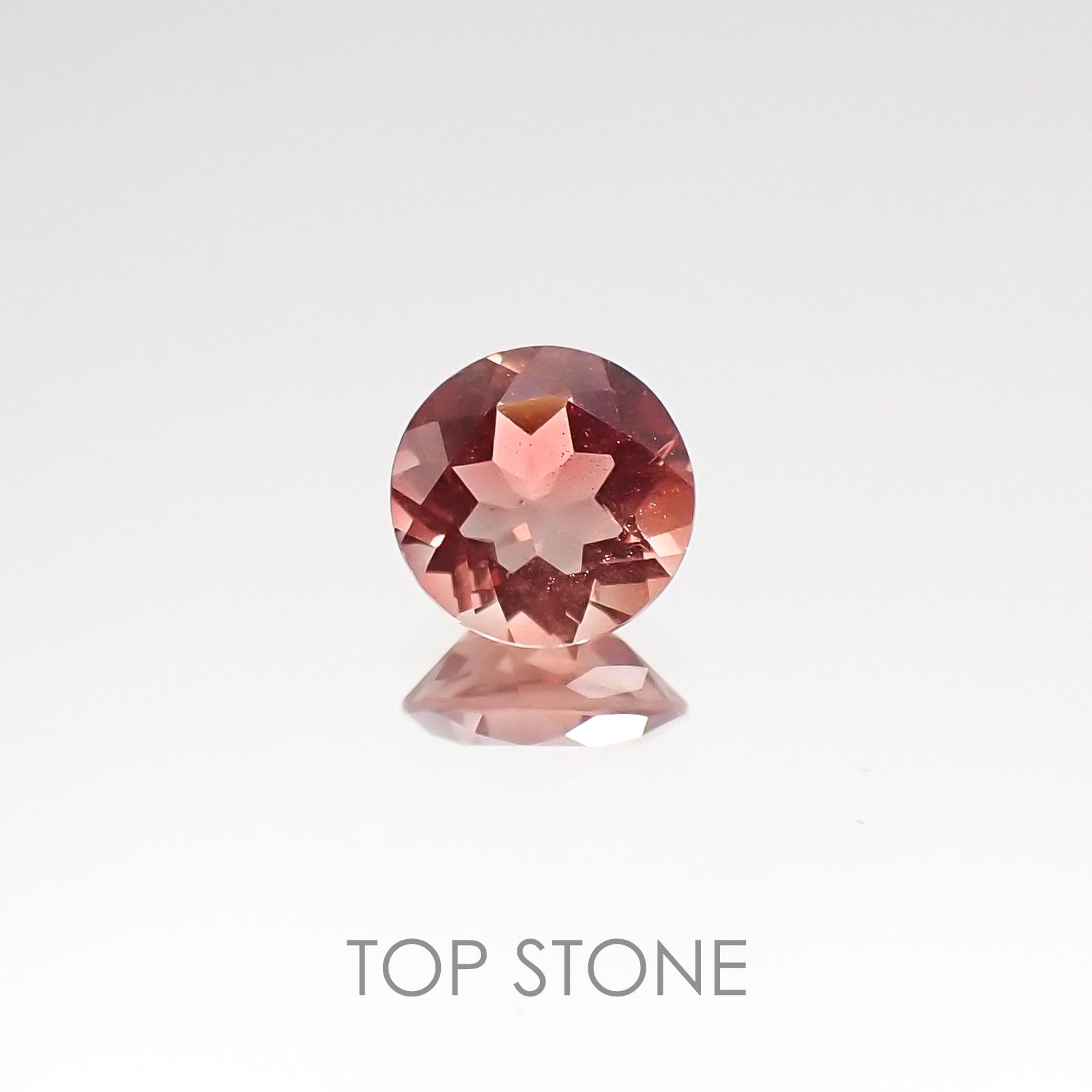 オレゴンサンストーン アメリカ産 ルース 0.39ct[20117082]5.1×5.1mm前後