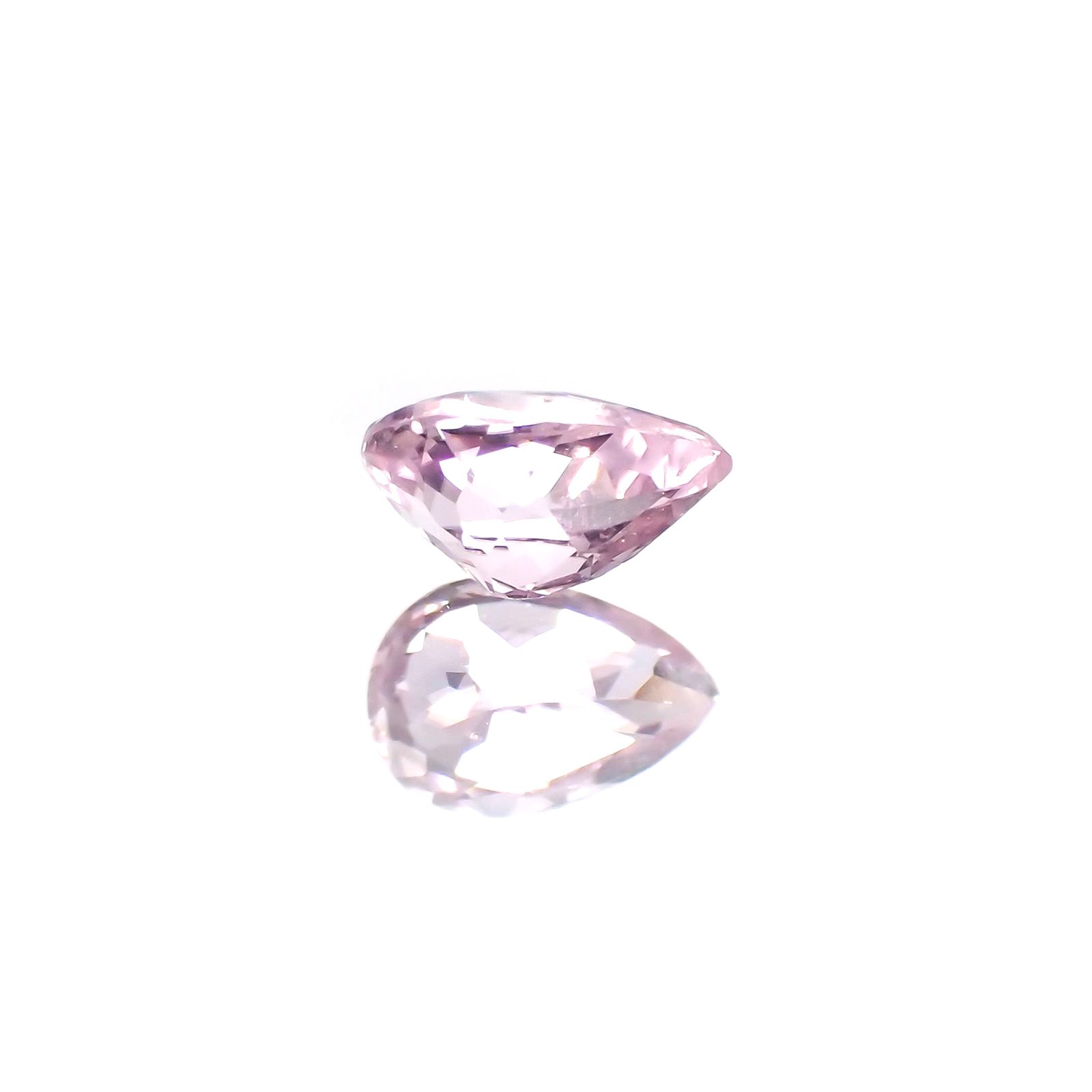 カラーシフト ピンクダイアスポア(宝石名ダイアスポア) アフガニスタン産 0.48ct 識別済[210912426]6×3.9mm前後