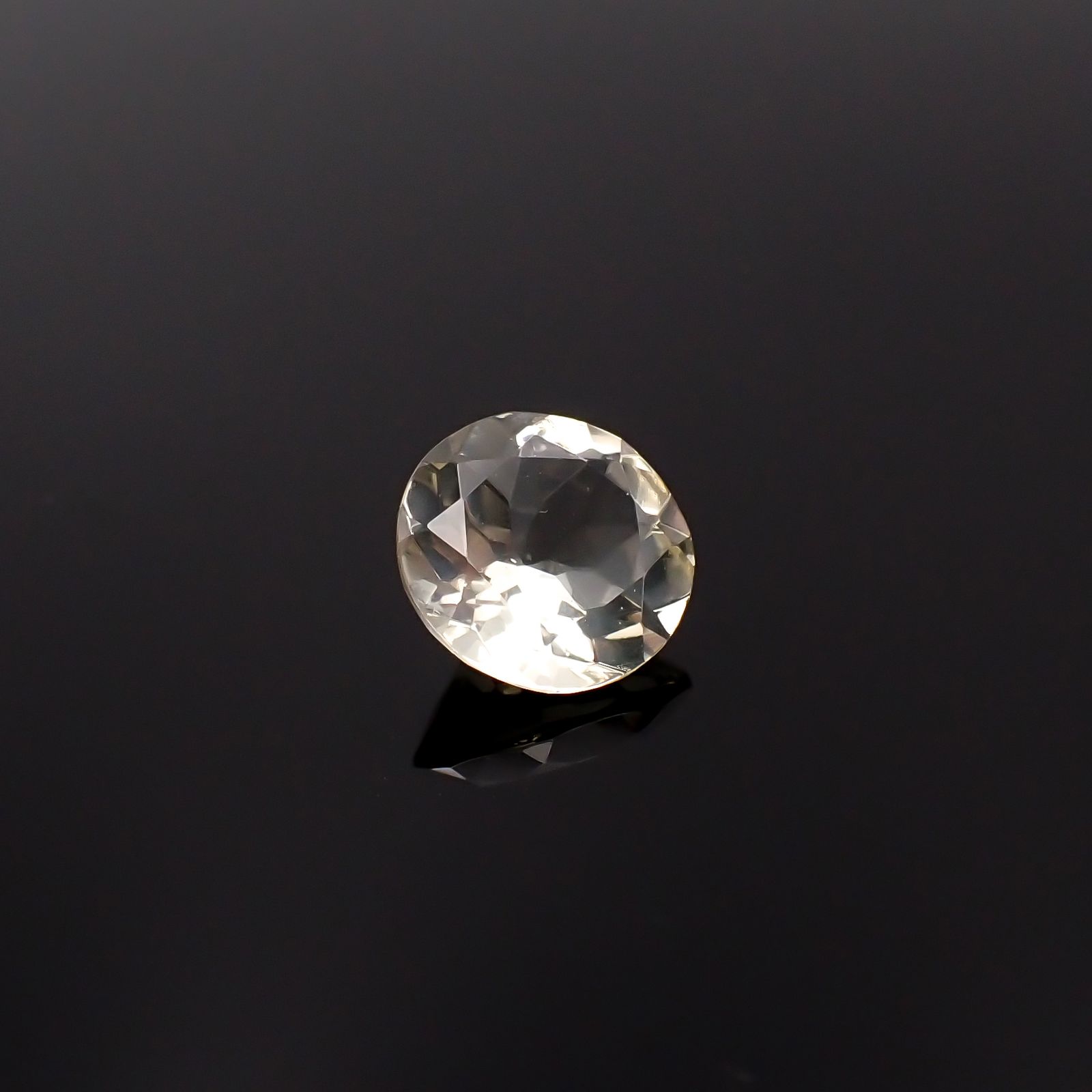 ゴールデンラブラドライト メキシコ産 1.73ct[231225051]8.3x8.3mm前後