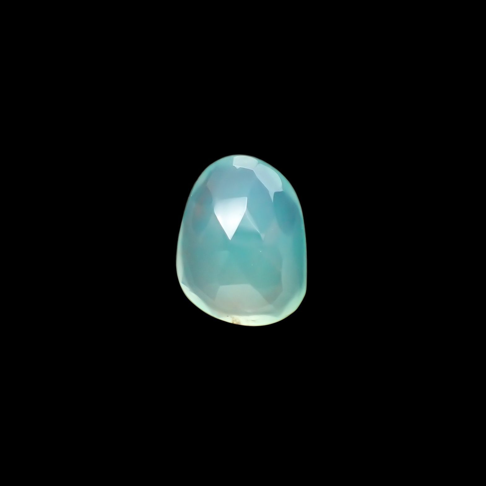 ◇フリーフォーム・ローズカット◇アクアプレーズ(宝石名ブルー グリーン・カルセドニー)南アフリカ産 4.78ct 識別済[231023786]13.9x10.8mm前後