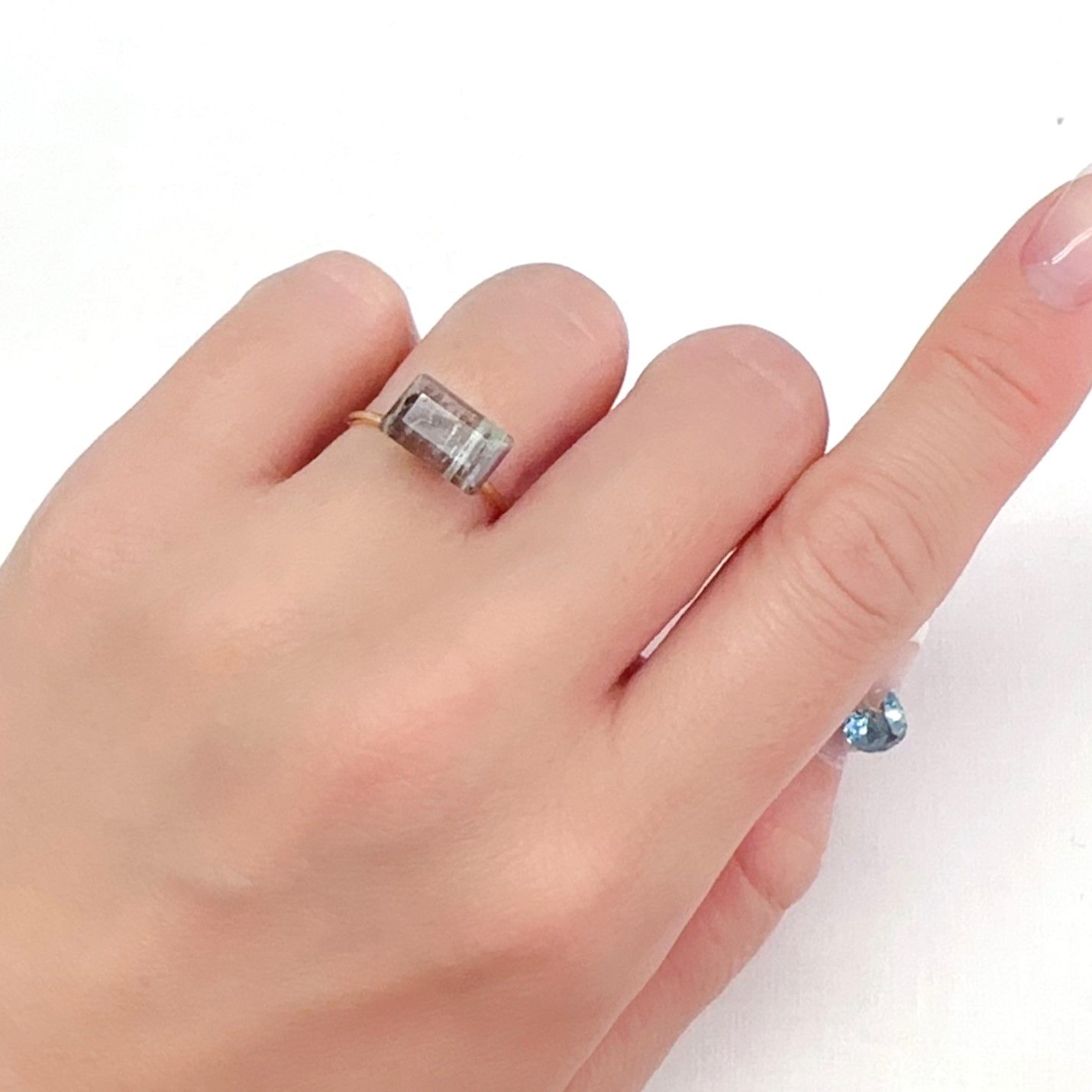 ゼブラトルマリン ブラジル産 3.31ct[240427088]10.4x6.6mm前後