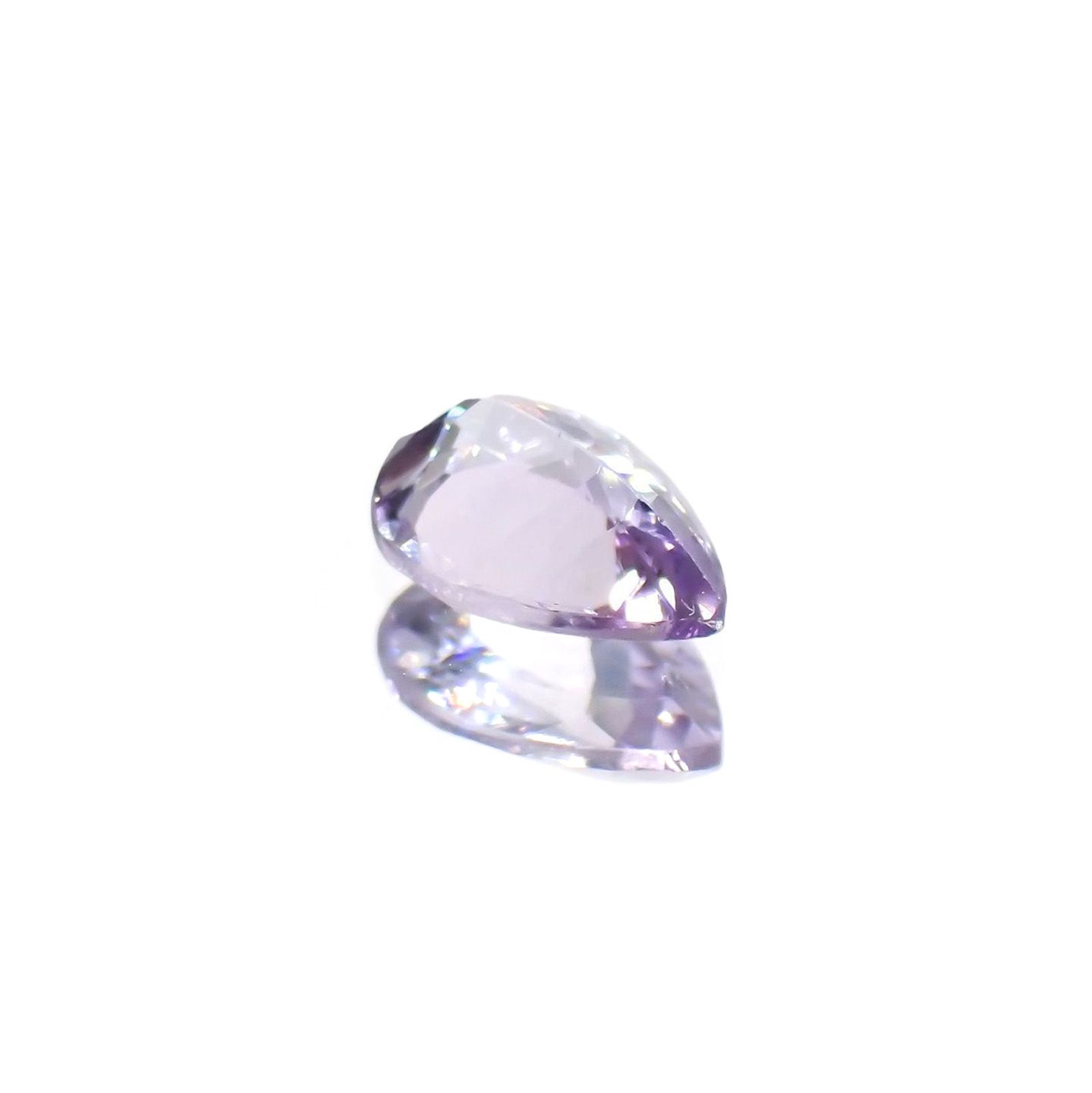 ラベンダーゾイサイト(宝石名ゾイサイト)タンザニア産 識別済 0.61ct / 6.9x4.9mm前後 [220115061]