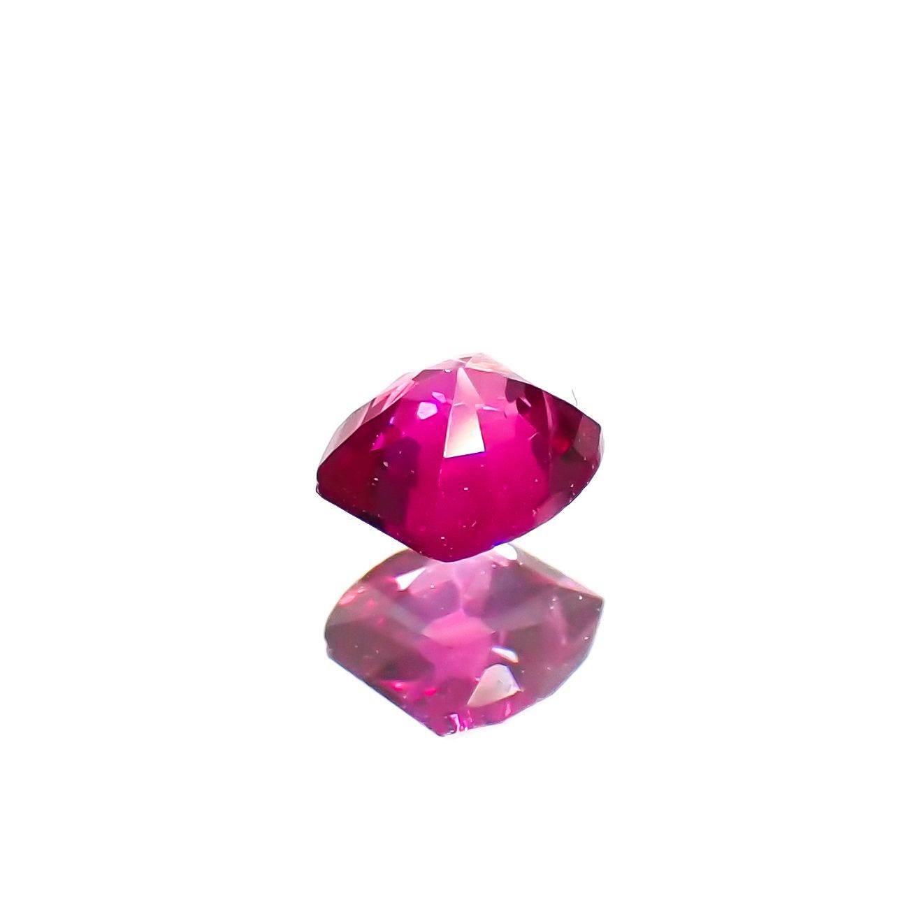 ルビー モザンビーク/ビルマ産 0.15ct[220616201]2.9x2.8mm前後