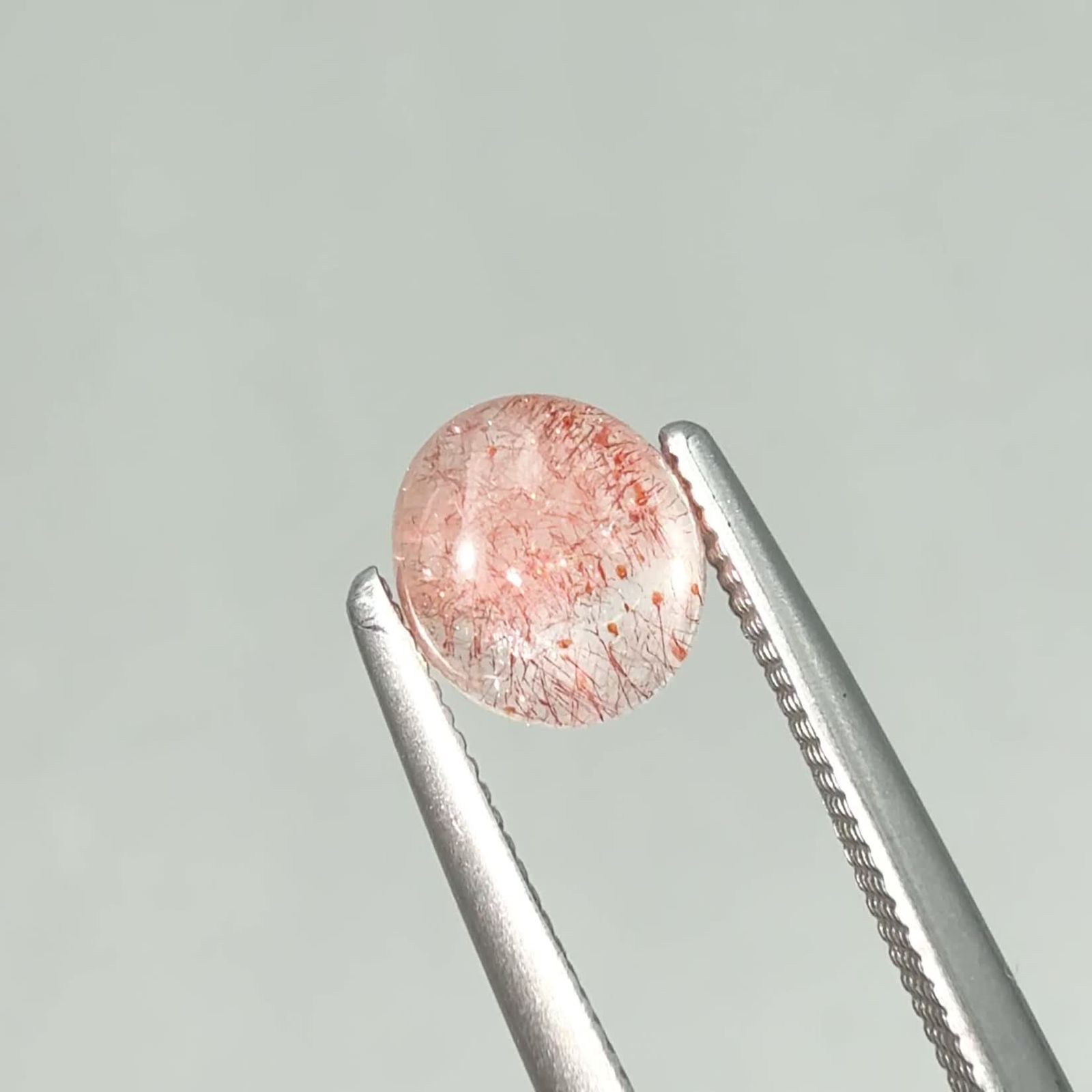 ストロベリークォーツ カザフスタン産 0.74ct / 6.1x5.4mm前後