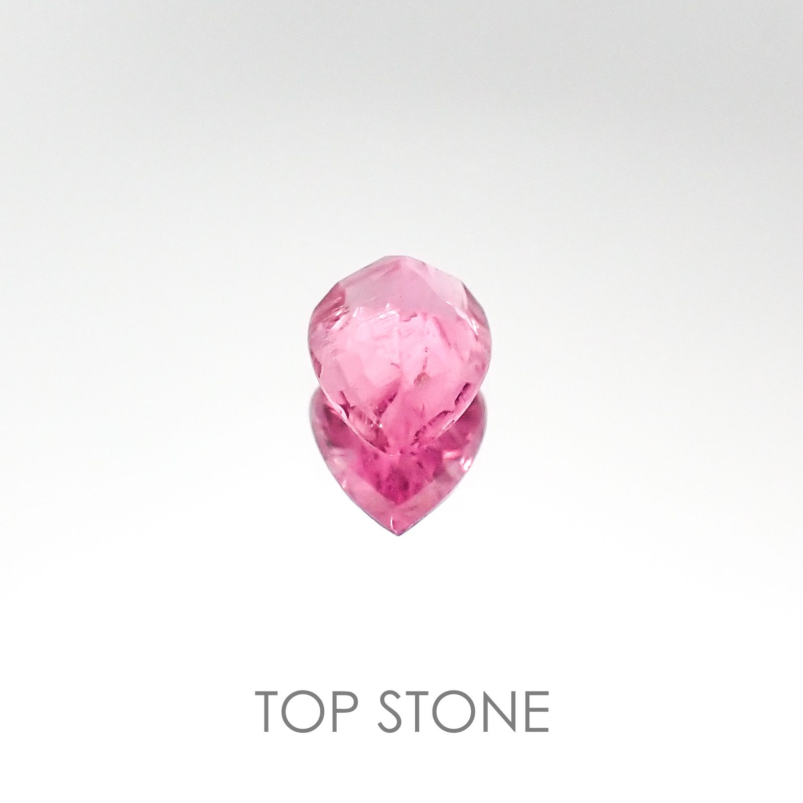 ピンクトルマリン(宝石名ピンク・トルマリン) ブラジル産 0.69ct 識別済[20084849]7×4.9mm前後
