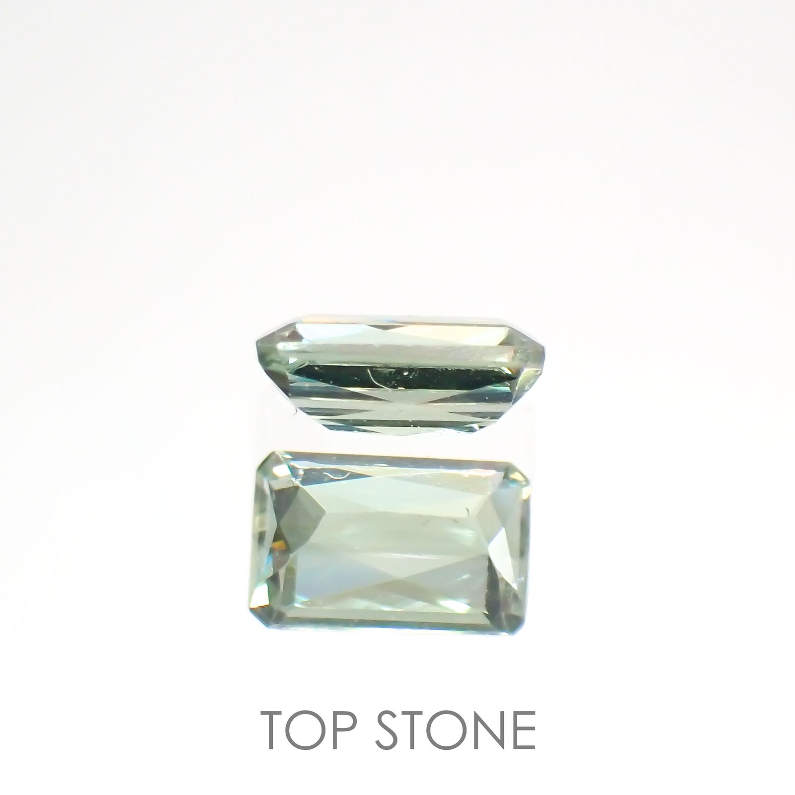 グリーンクリソベリル(宝石名クリソベリル)スリランカ/マダガスカル産 0.36ct 識別済[220114467]4.8x3.2mm前後