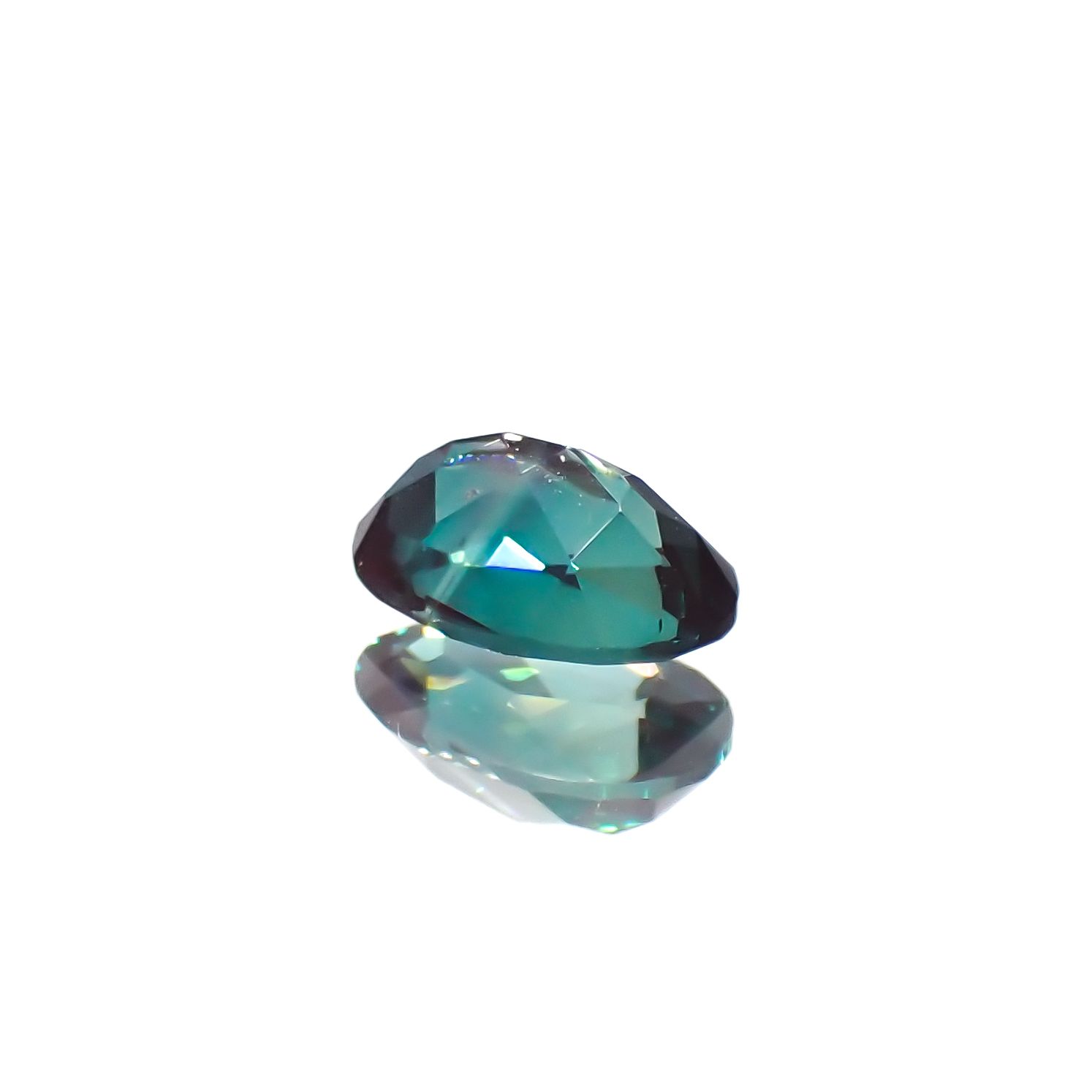 カラーチェンジアンデシン モンゴル産 0.41ct[231023558]6.1x3.9mm前後