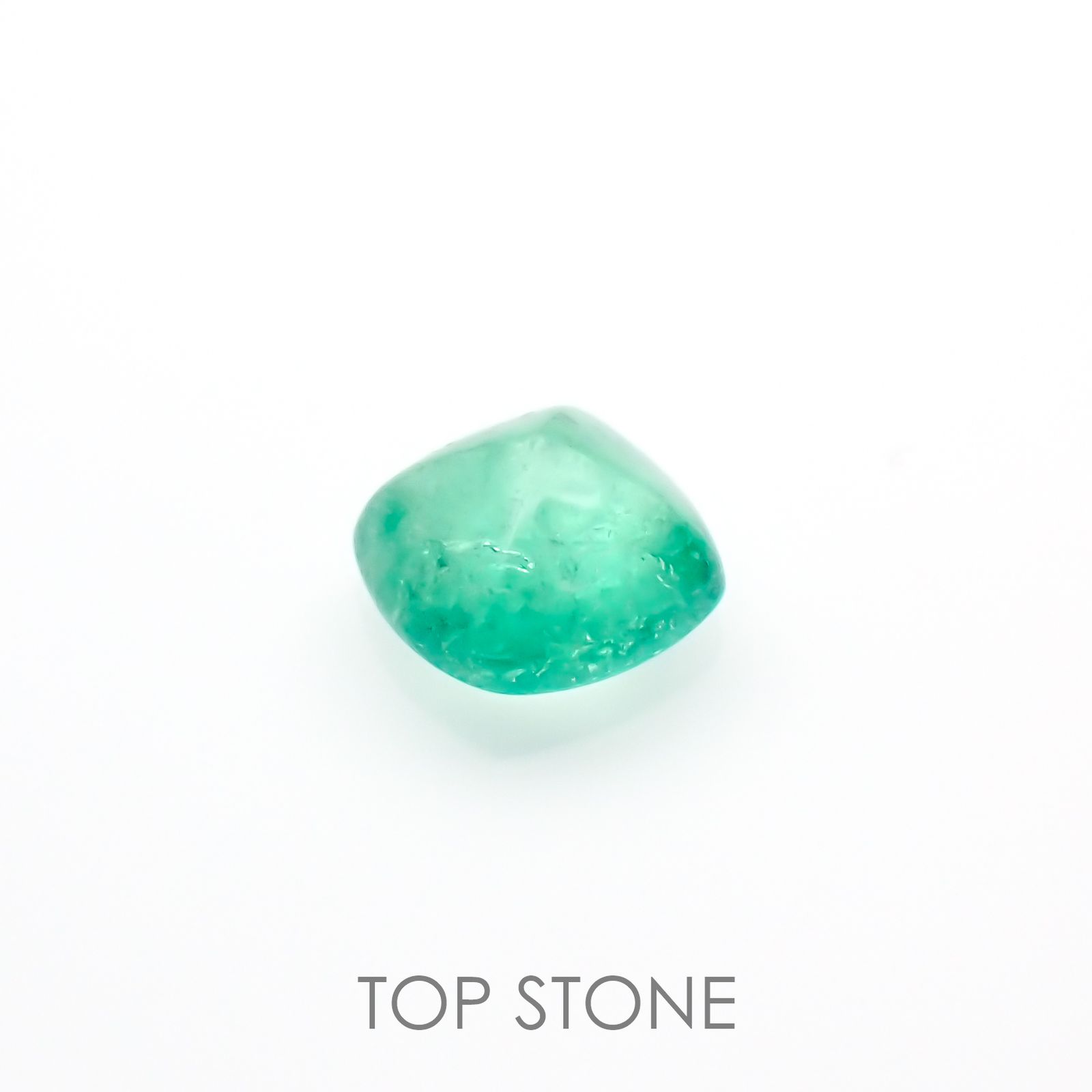 ◇シュガーローフカット◇エメラルド(宝石名エメラルド)コロンビア産 0.36ct 識別済[220515950]4.5x4.5mm前後