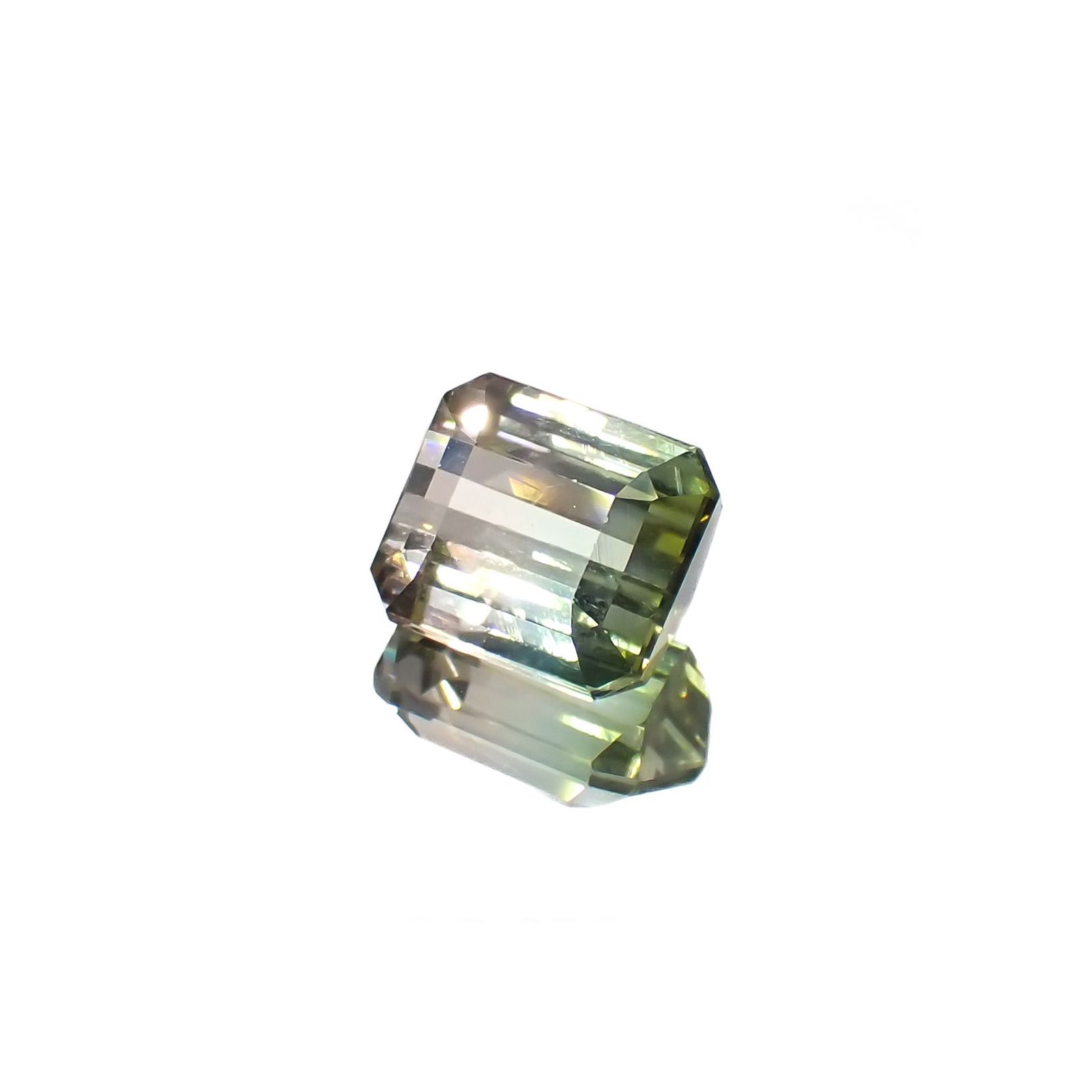 バイカラートルマリン(宝石名トルマリン)ルワンダ産 2.44ct 識別済[221119009]7.9x7mm前後