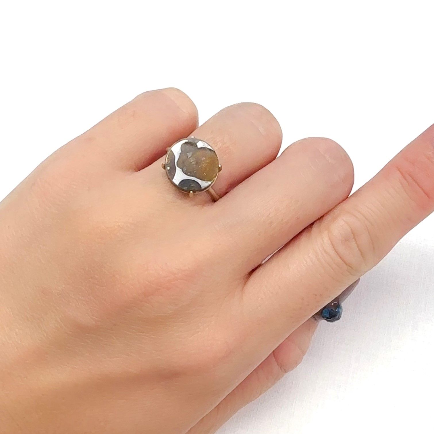 パラサイト隕石Sericho トリプレット 発見地:ケニア 4.46ct[240125722]12.2x12.1mm前後