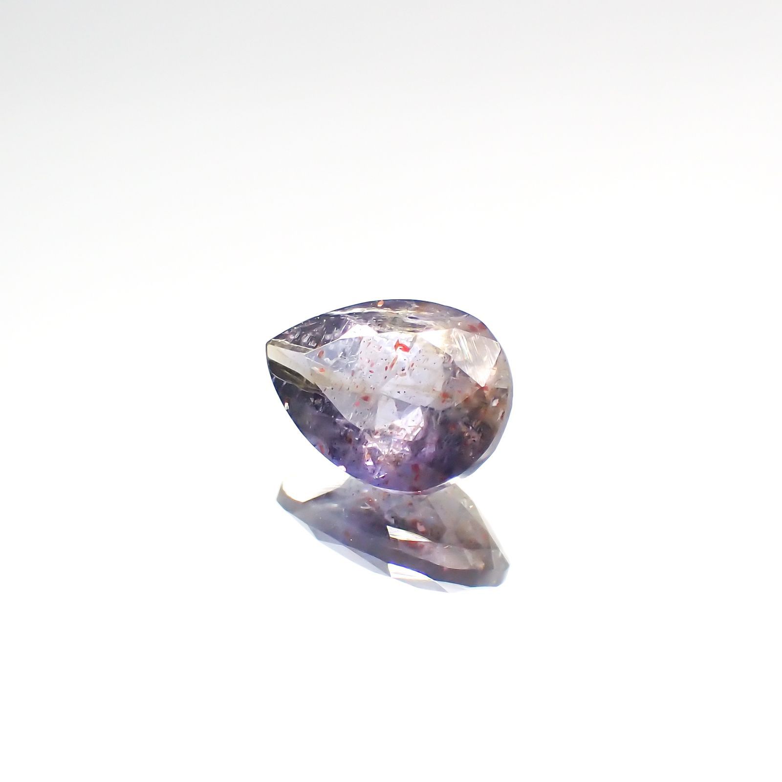 ブラッドショットアイオライト(宝石名アベンチュリン・アイオライト) インド/ブラジル産 1.199ct ソ付(彩珠)[240212393]8.9×6.4mm前後