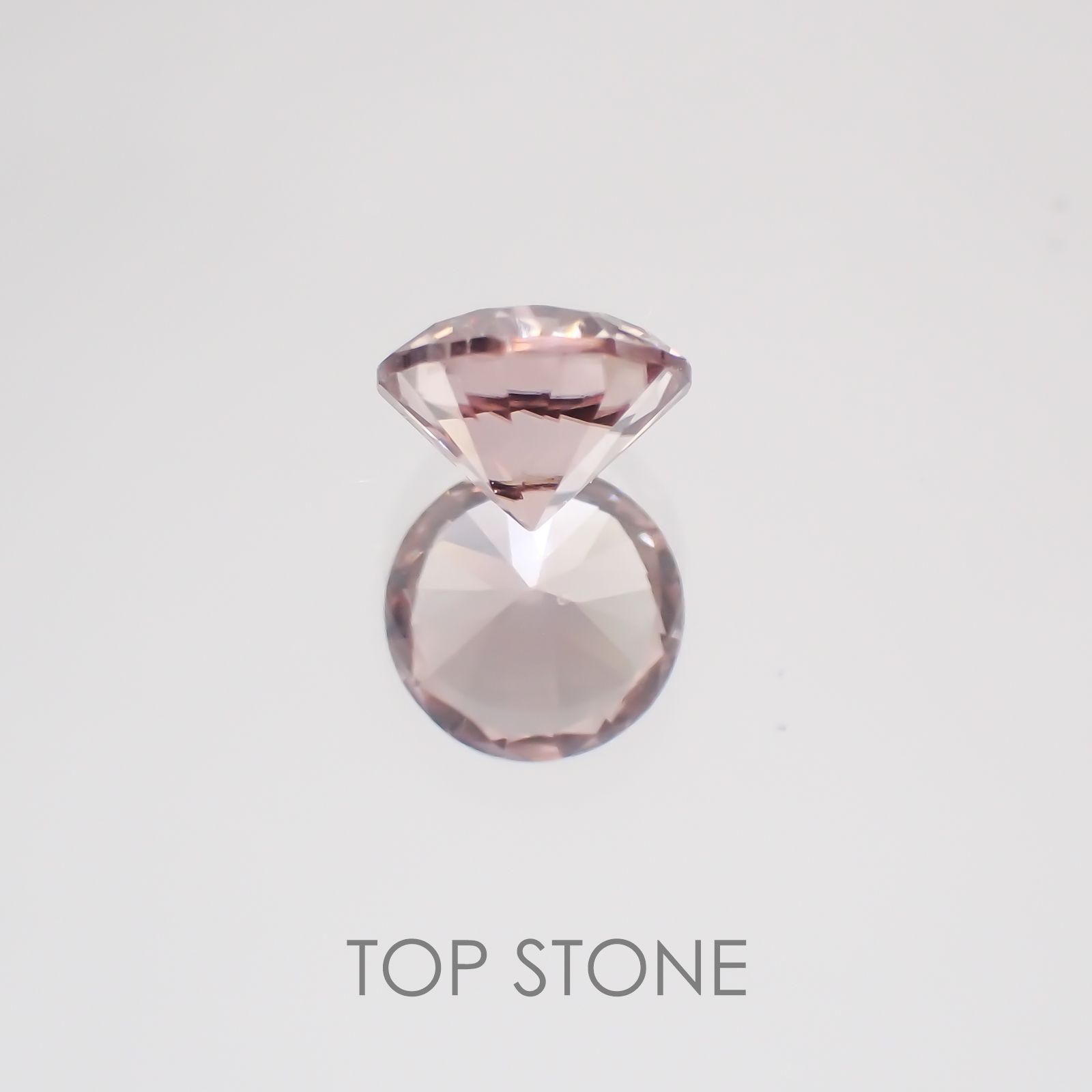 ピンクジルコン(宝石名ジルコン) スリランカ/カンボジア産 0.72ct 識別済[21049372]5.1×5.1mm前後