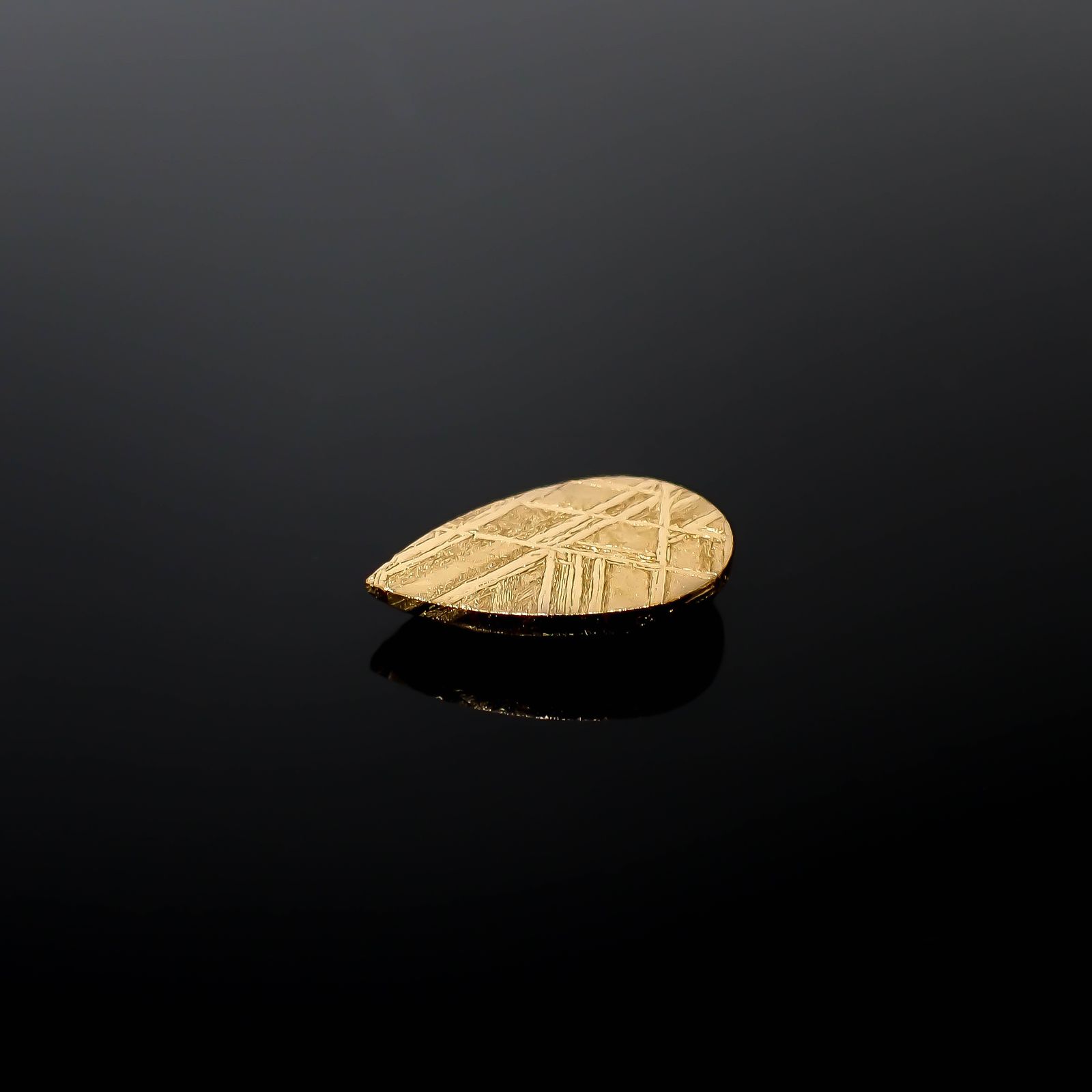 ムオニナルスタ隕石 発見地:スウェーデン 9.30ct[240125821]15.7x9.8mm前後