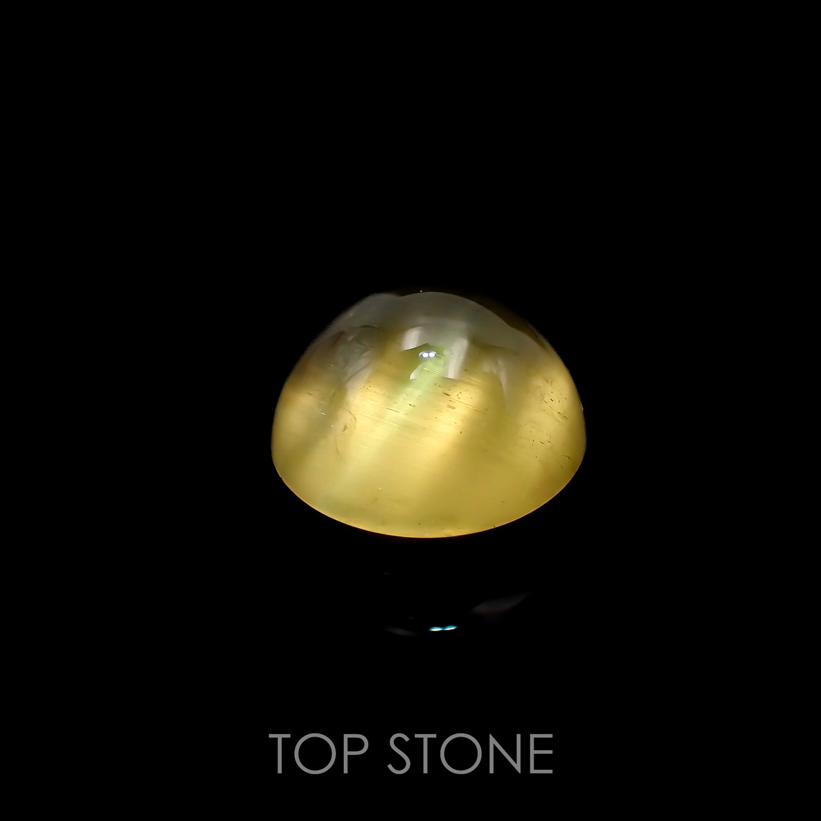 イエローベリルキャッツアイ(宝石名イエロー・ベリル キャッツアイ)ブラジル産 3.94ct 識別済[220917882]9.9x9.9mm前後