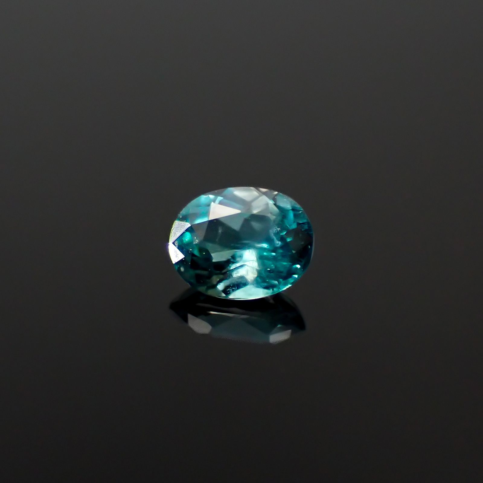 グランディディエライト マダガスカル産 0.12ct[240928853]3.5x2.9mm前後