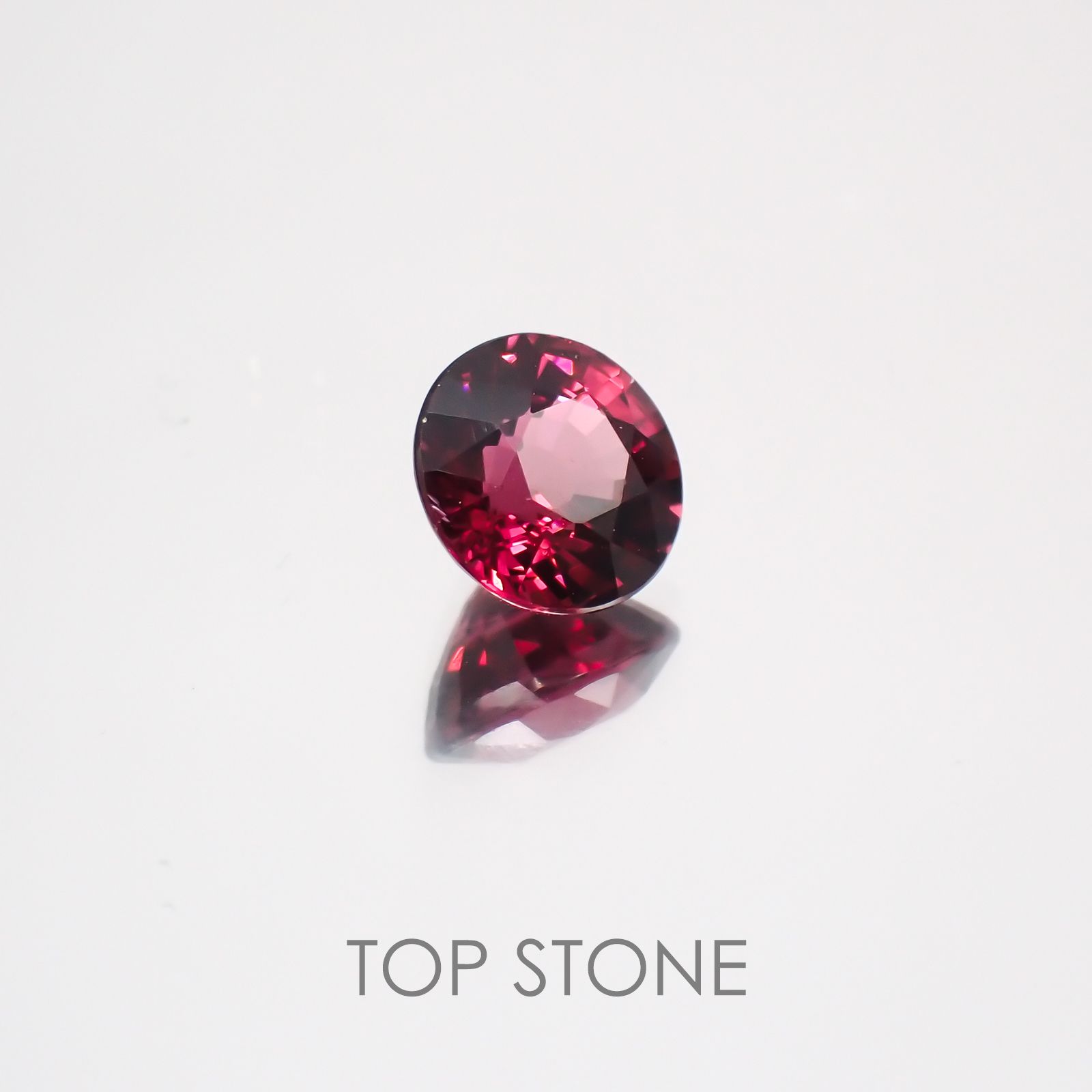 ロードライトガーネット ブラジル産 ルース 1.22ct[21059675]6.1×6.1mm前後