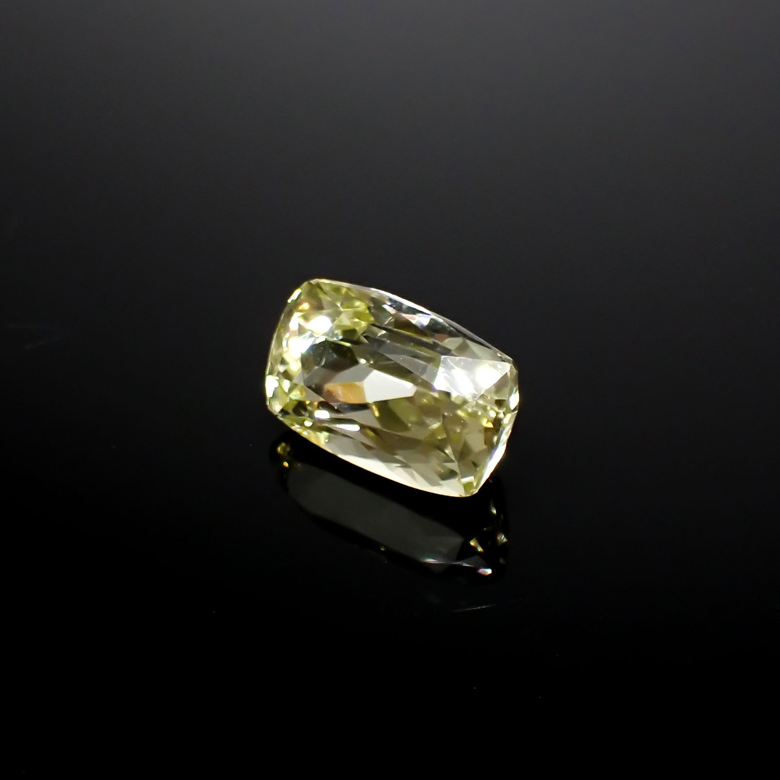 トリフェーン アフガニスタン産 22.65ct[240928700]19.4x12.3mm前後