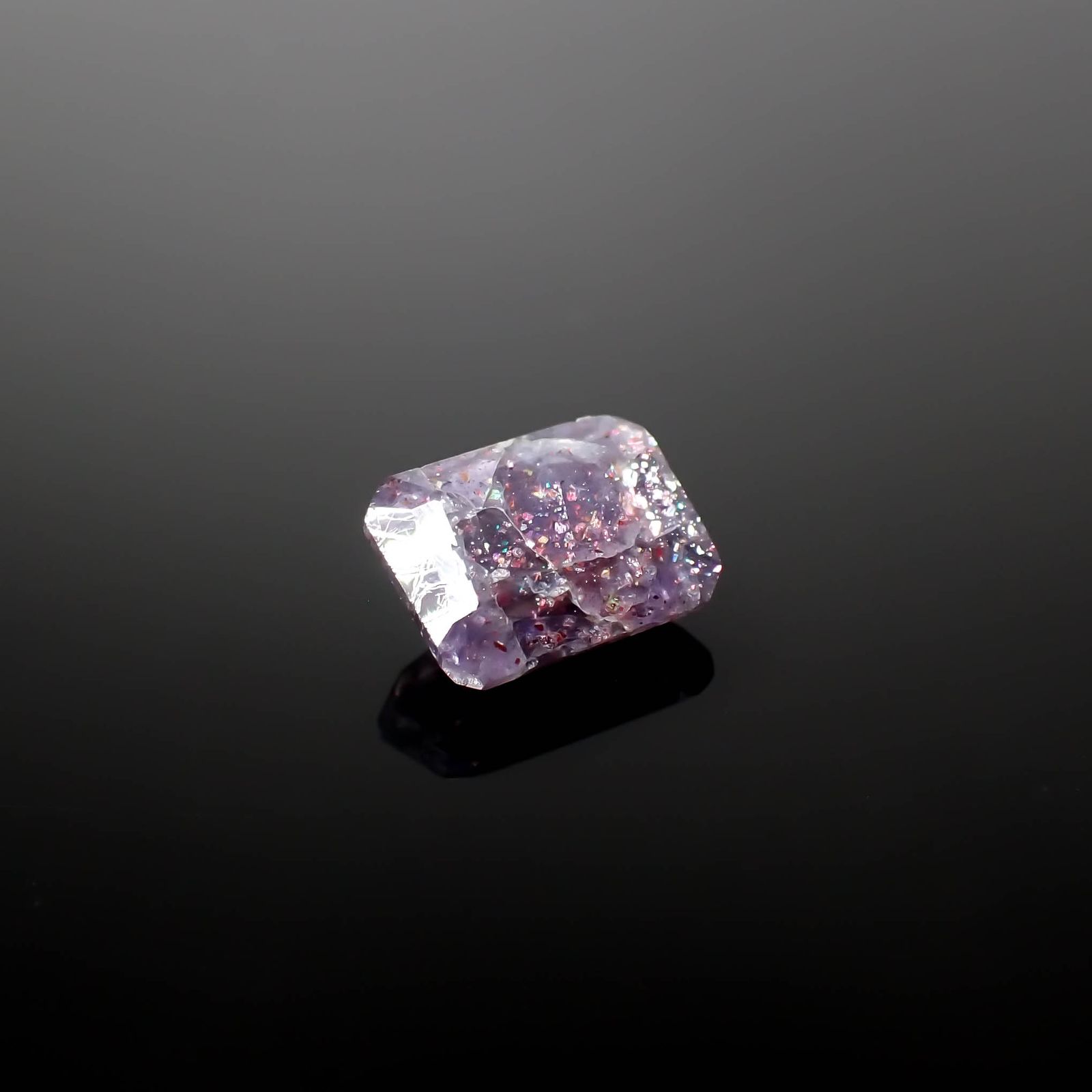 ブラッドショットアイオライト インド産 2.84ct[240125379]10.4x7.7mm前後