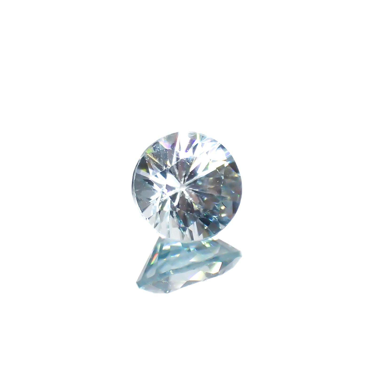 アイスブルージルコン カンボジア産 0.67ct[221018650]5x4.9mm前後