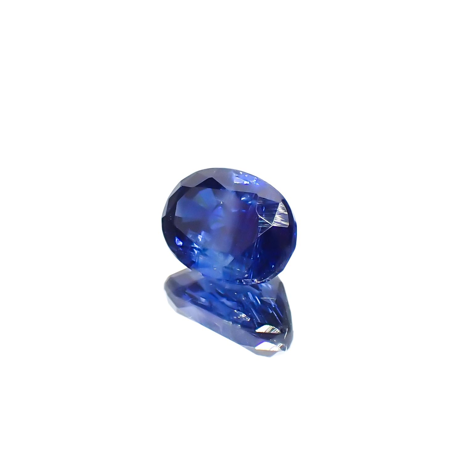 カイヤナイト(宝石名カイヤナイト)ネパール産 1.30ct 識別済[231225176]7.3x5.3mm前後