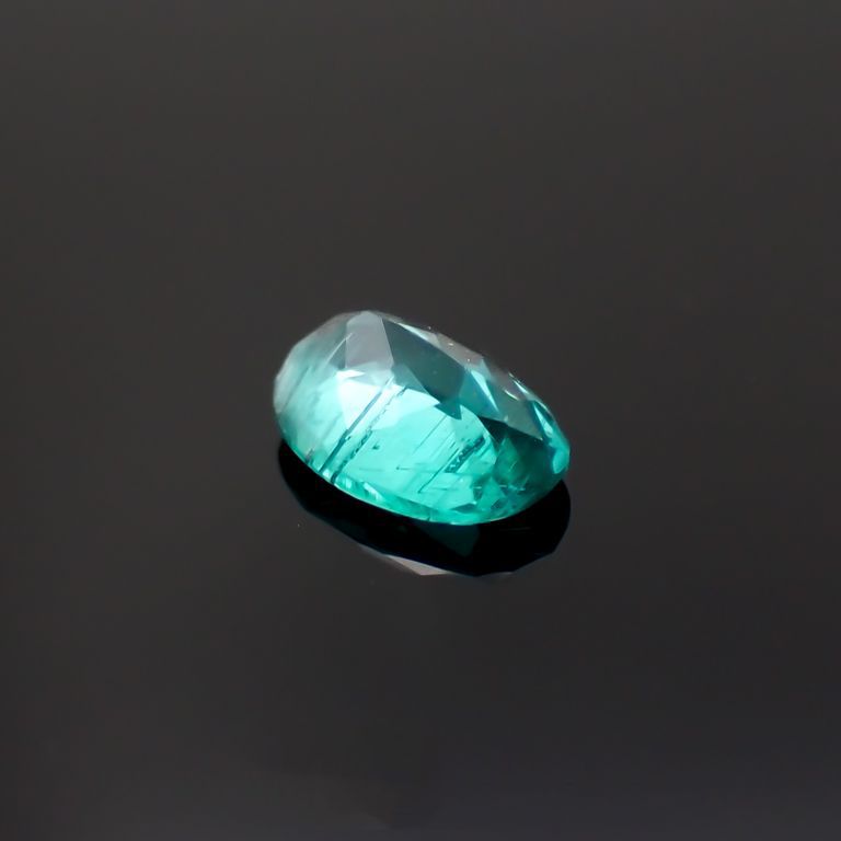 パライバトルマリン(宝石名トルマリン/別名パライバ・トルマリン)ブラジル・パライバ州バターリャ鉱山産 0.33ct GIA鑑付[221018799]5.4x3.7mm前後