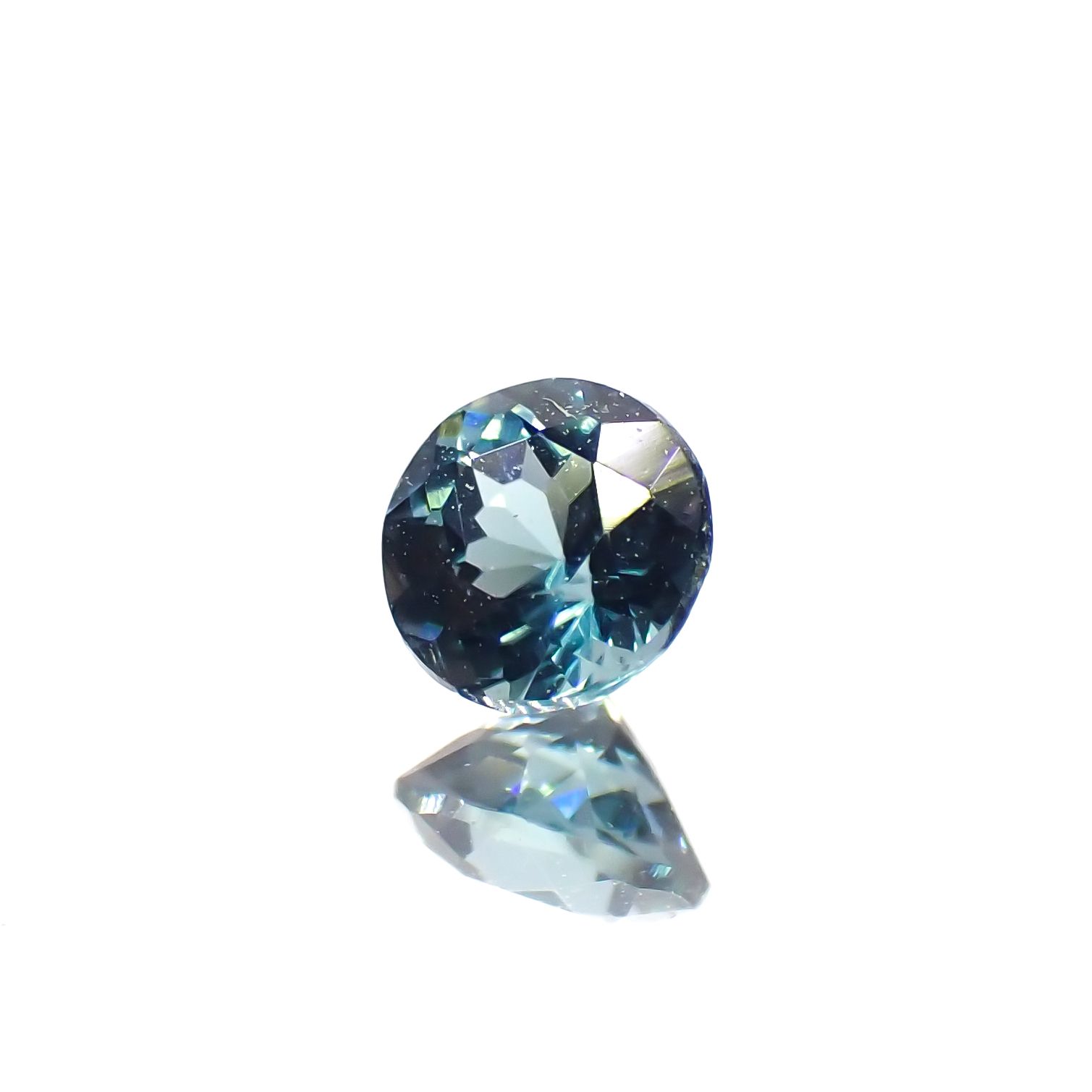 ブルートルマリン(宝石名トルマリン)アフガニスタン産 0.18ct 識別済[230321084]3.5x3.5mm前後