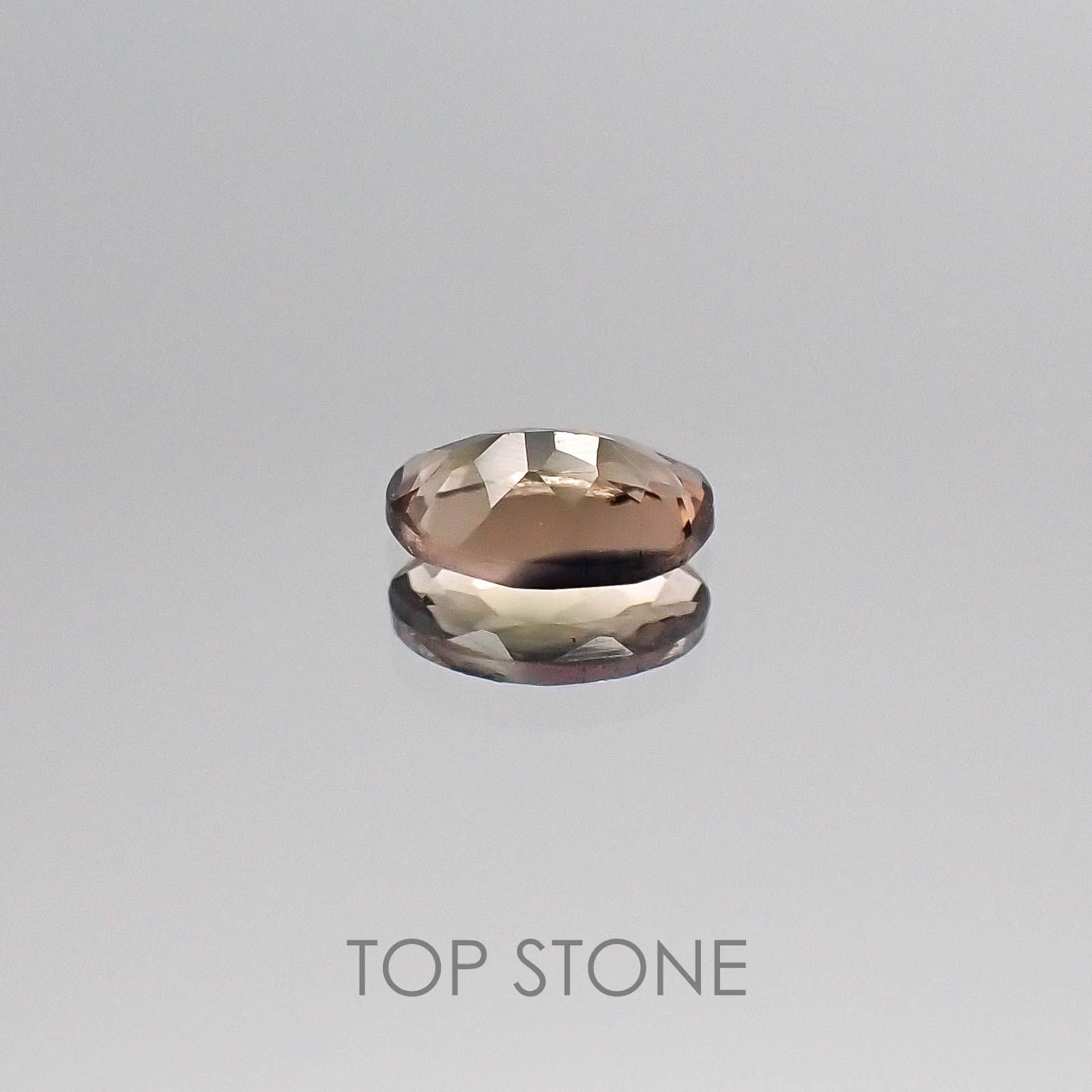 バイカラートルマリン(宝石名バイカラー・トルマリン) ブラジル産 0.42ct 識別済[20073780]6.2×4.1mm前後