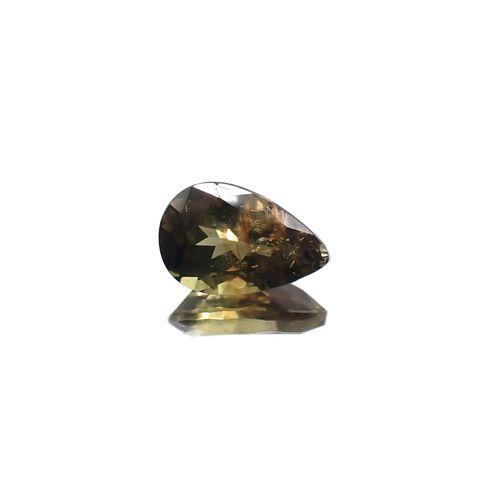 ゴールドシーンサファイア 非加熱(宝石名シーン・サファイア) ケニア産 1.007ct ソ付(彩珠)[250712072]7.5×4.8mm前後