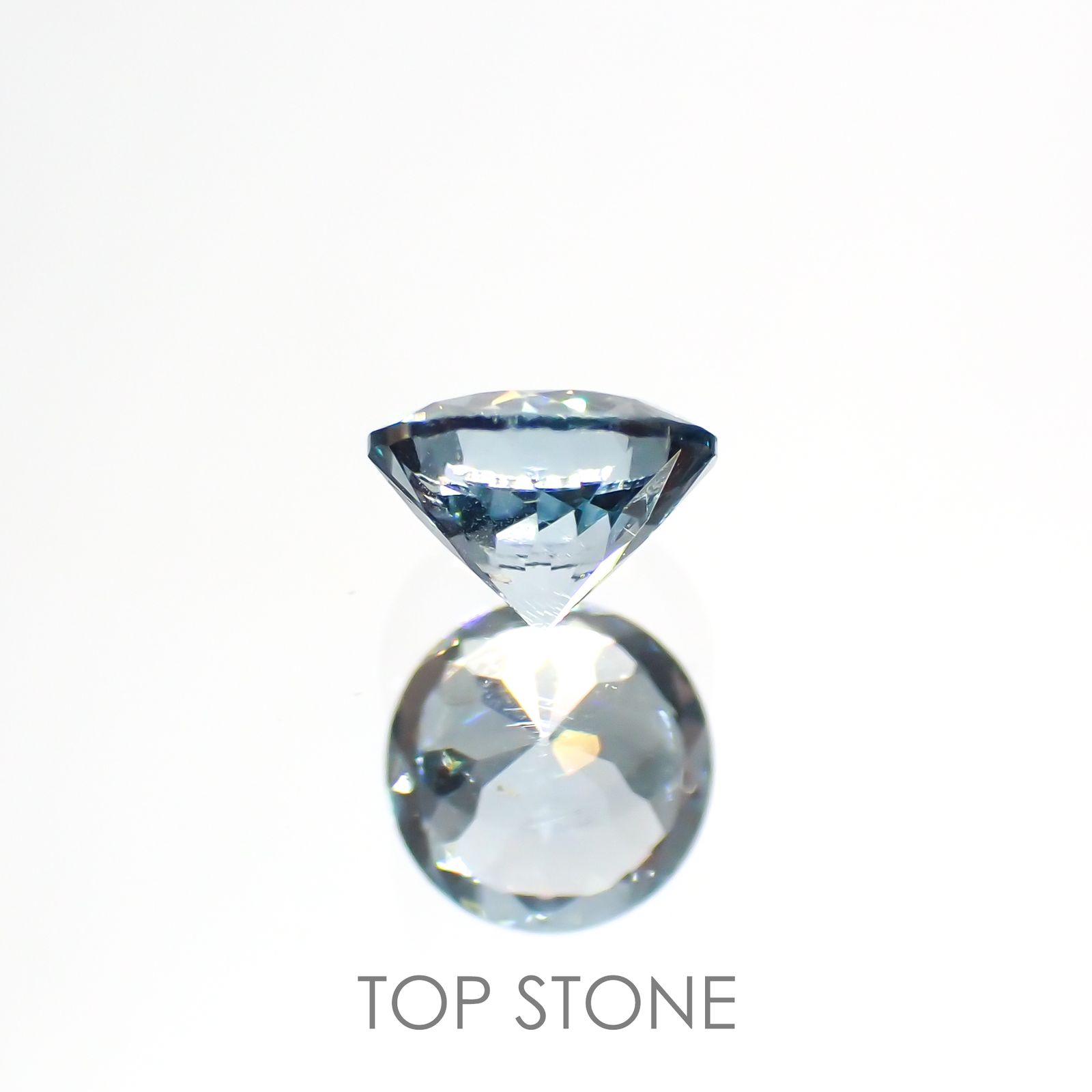 グレイッシュブルースピネル(宝石名スピネル) ビルマ産 0.38ct 識別済[211013472]4.5×4.5mm前後