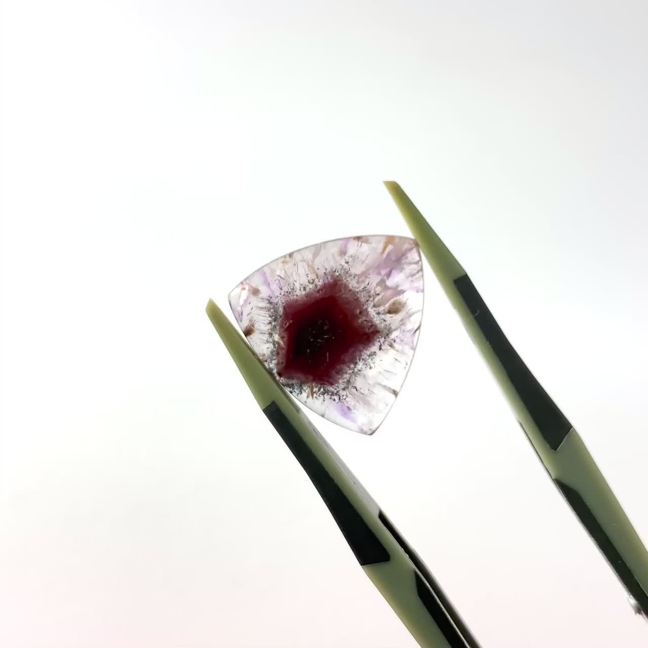 レッドパッションアメジスト（ゲーサイトインアメジスト） ブラジル産