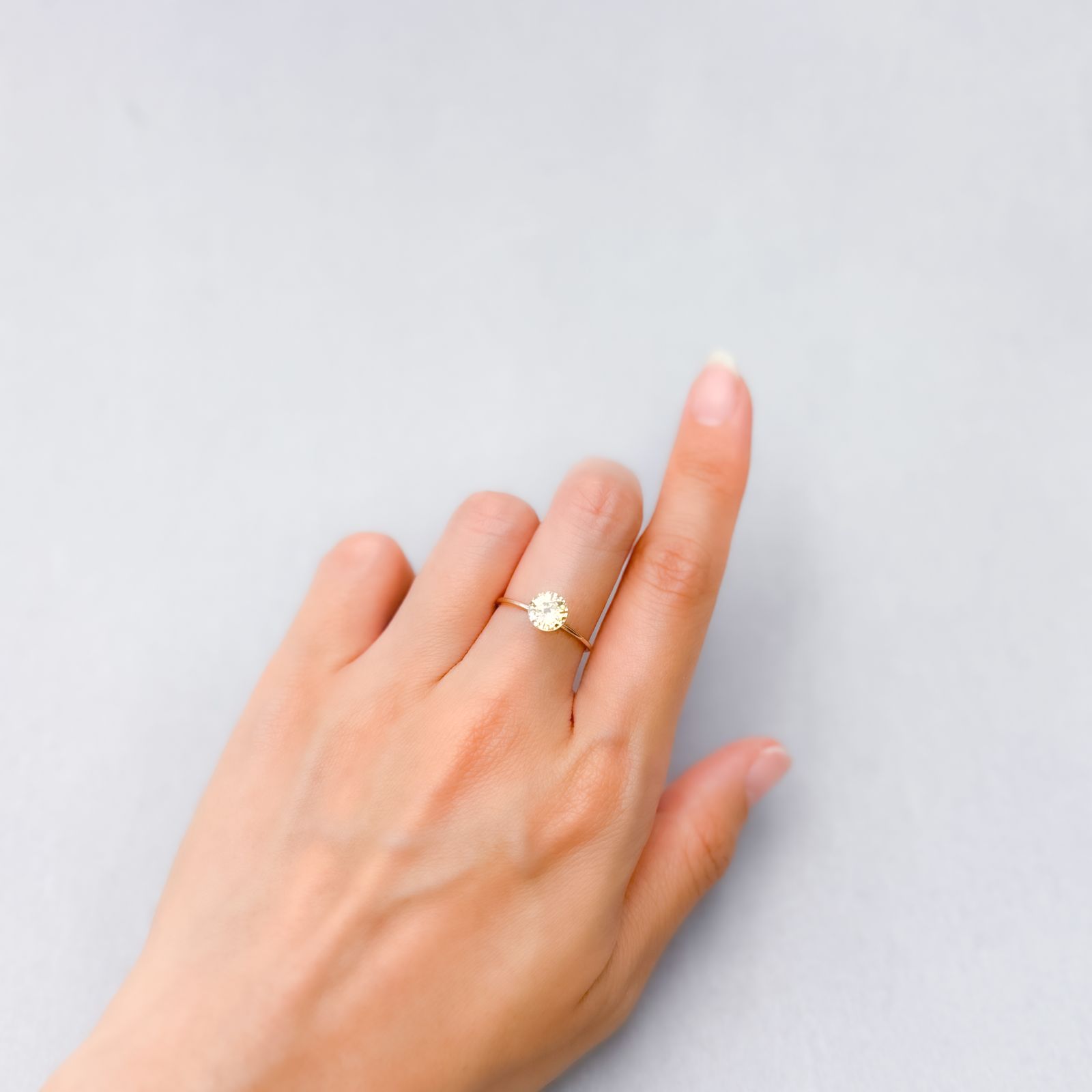 イエロージルコン(宝石名ジルコン)スリランカ/カンボジア産 1.63ct 識別済[220114839]6.5x6.5mm前後