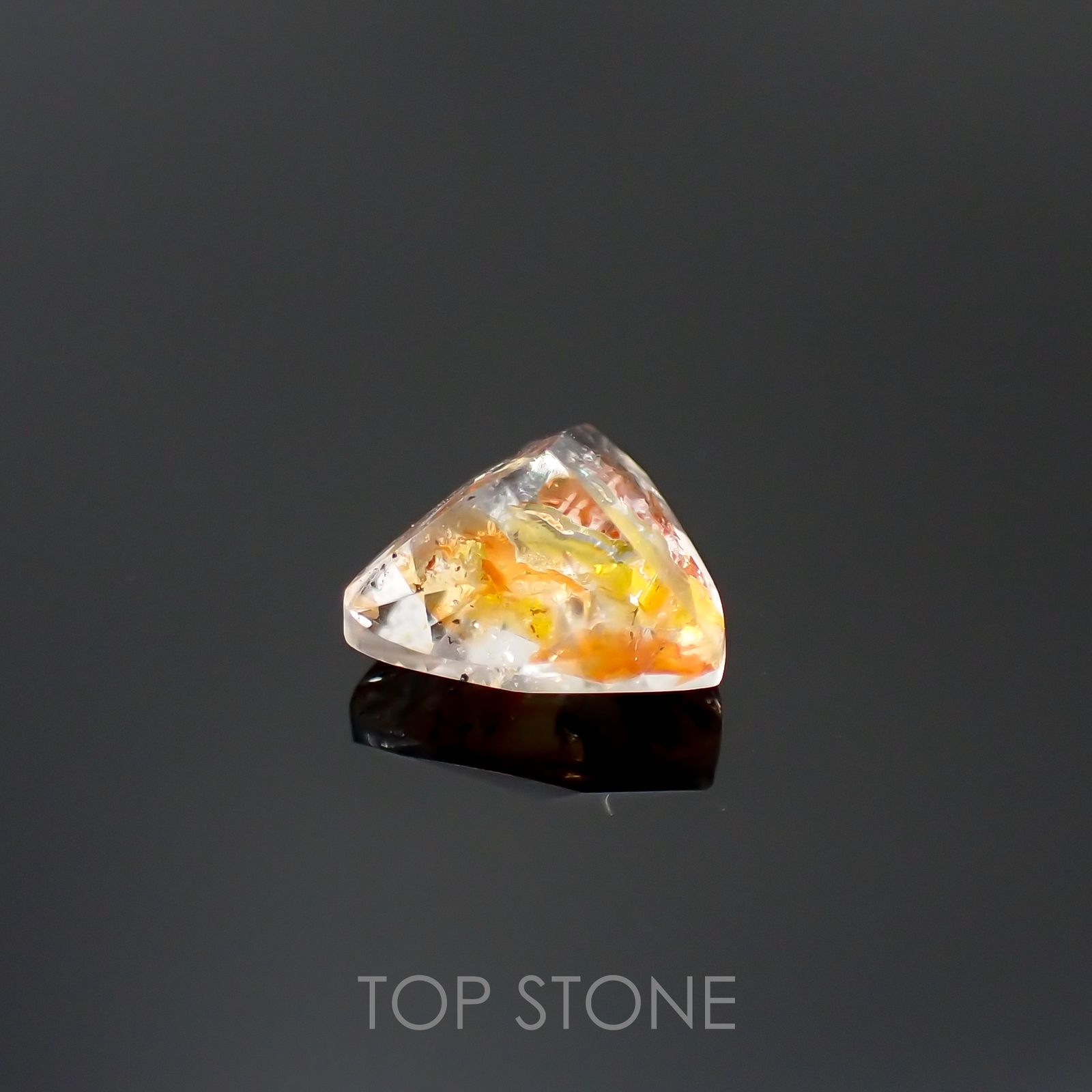 オーロラクォーツ ブラジル・ミナスジェライス産 1.15ct[220114379]7.1x7.4mm前後