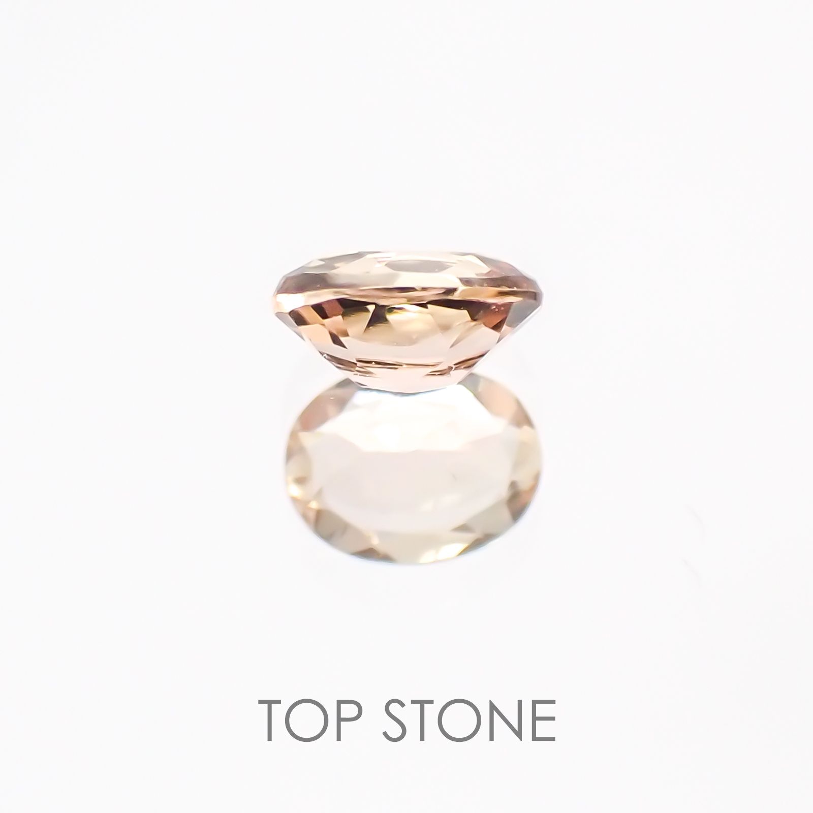インペリアルトパーズ ブラジル産 ルース 0.24ct[20117855]4.3×3.3mm前後