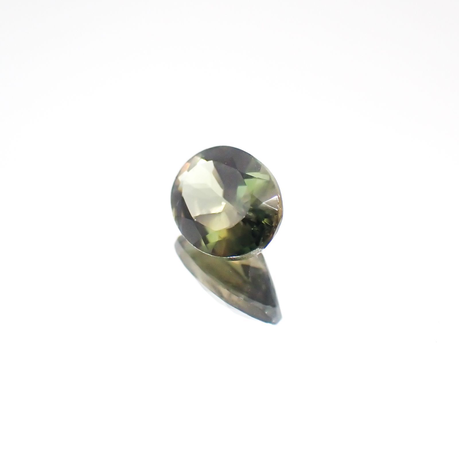 コーネルピン(宝石名コーネルピン)スリランカ産 0.77ct 識別済[230823048]7.1x5.1mm前後
