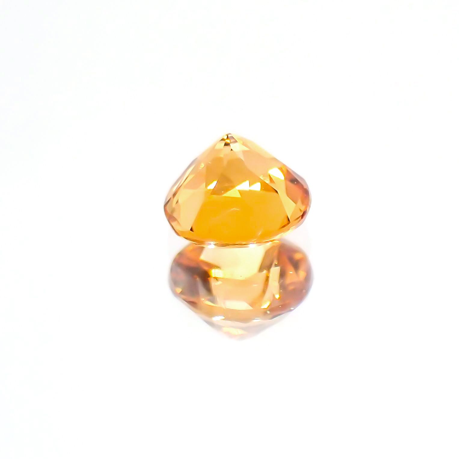 スペサルティンガーネット マンダリンオレンジカラー(宝石名スペサルティン・ガーネット)ケニア産 0.19ct 識別済[231023808]3.3x3.3mm前後