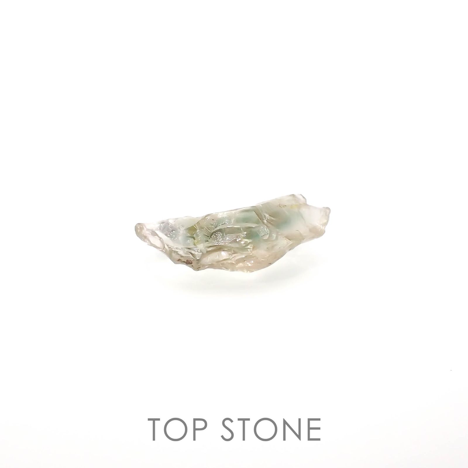 オレゴンサンストーン原石 アメリカ・オレゴン州産 2.84ct[230220422]15.4x7.7mm前後