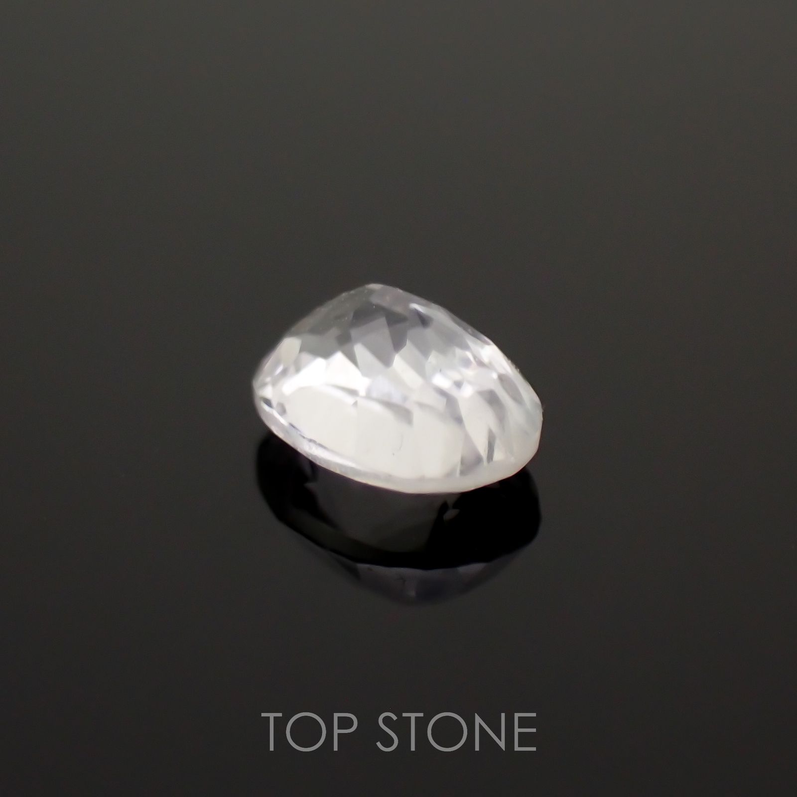 フェナカイト(宝石名フェナカイト)マダガスカル産 0.32ct 識別済[221018416]4.9x3.5mm前後