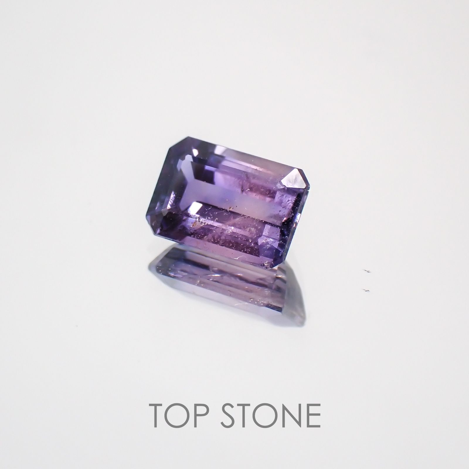 バイカラーサファイア(宝石名バイカラー・サファイア) タンザニア産 1.02ct 識別済[210710606]6.6×4.4mm前後