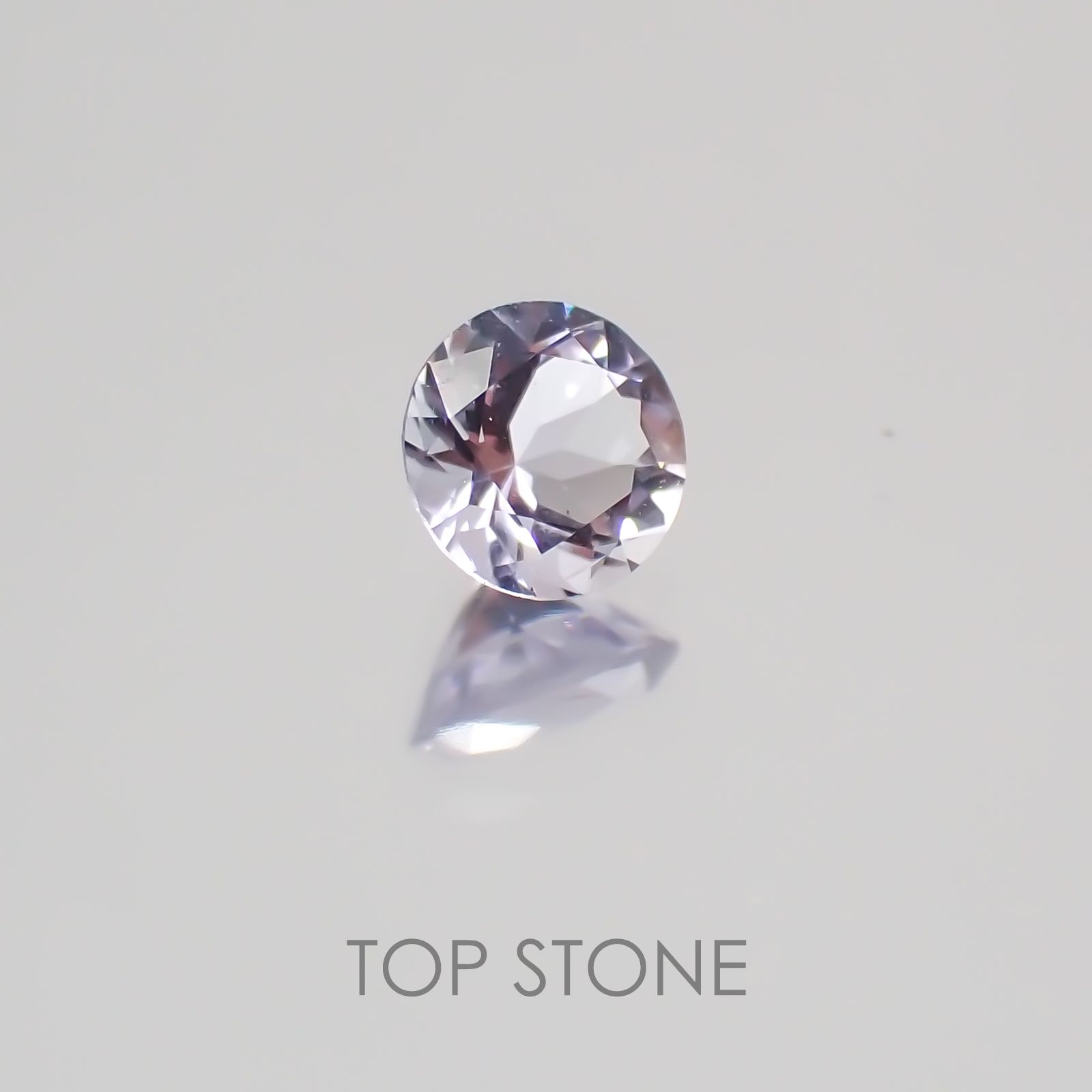 パープルスキャポライト(マリアライト) スリランカ産 ルース 0.12ct[21049569]3.6×3.6mm前後