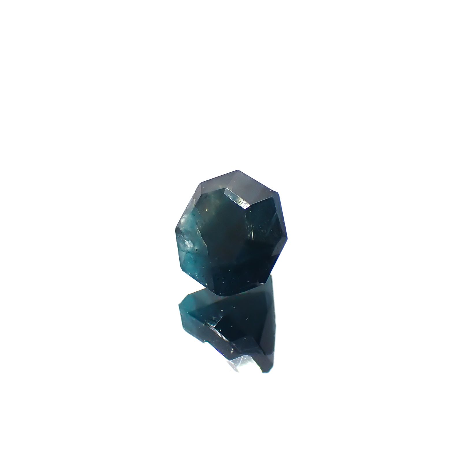 ◇オクタゴンカット◇グランディディエライト マダガスカル産 0.72ct[240628320]5.1x5.1mm前後