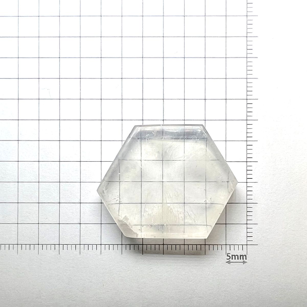 トラピッチェクォーツ 偏光板2枚付き コロンビア・ボヤカ産 52.23ct[230823260]28.8x26.2mm前後