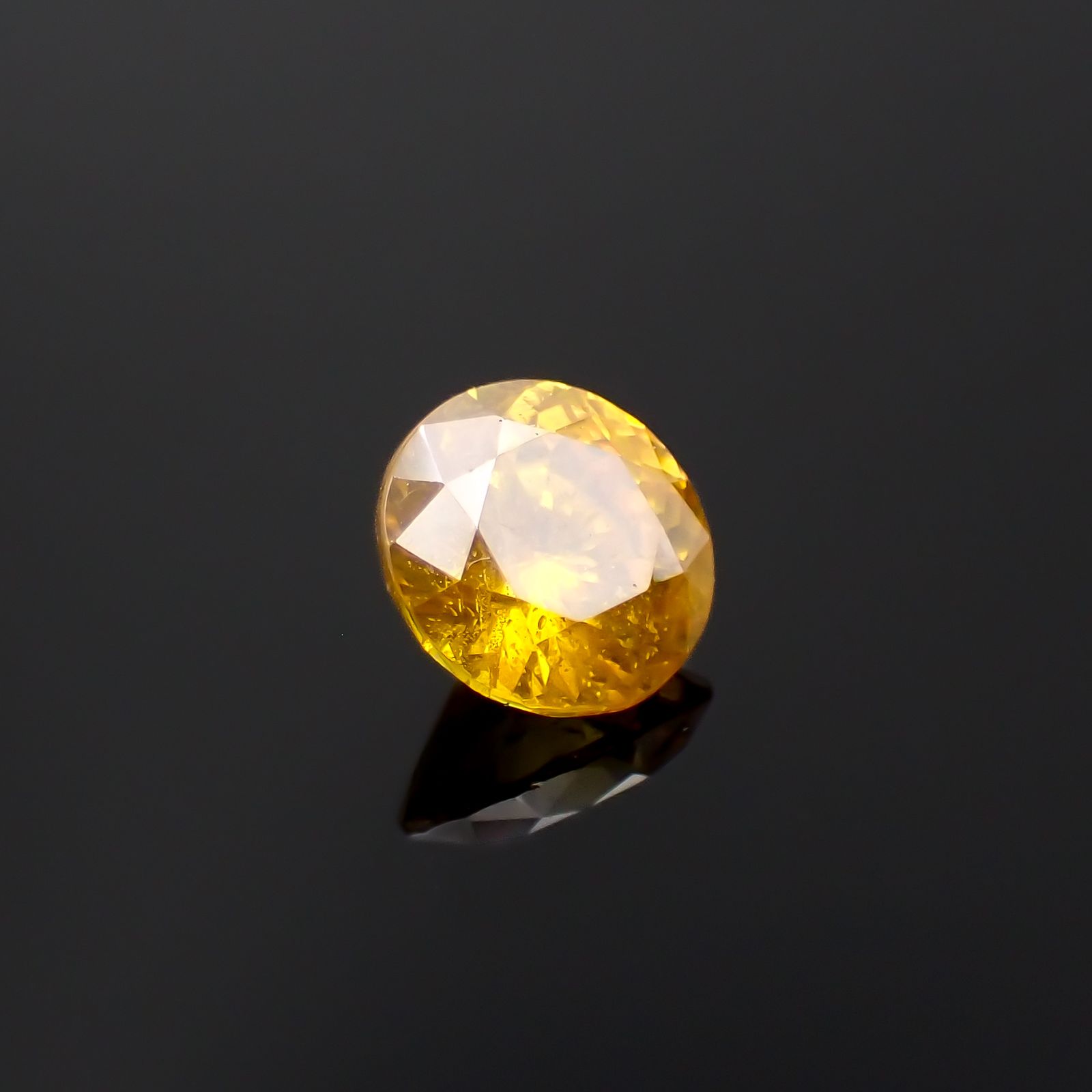 スファレライト スペイン産 0.91ct[230722753]5.8x5.8mm前後